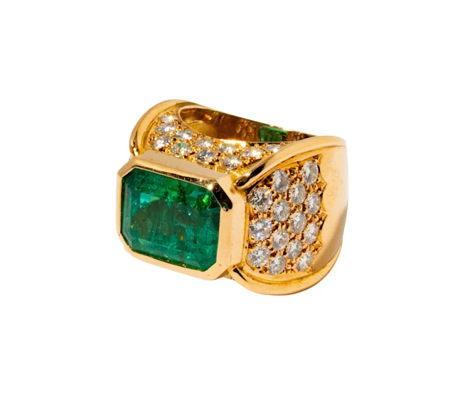 French 18 Karat Yellow Gold Diamond and Colombian Emerald Ring