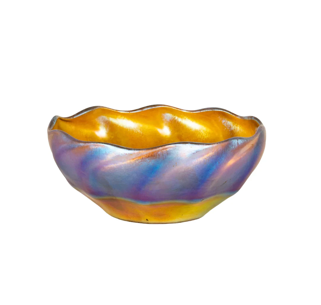 A L.C. Tiffany Favrile Glass Bowl