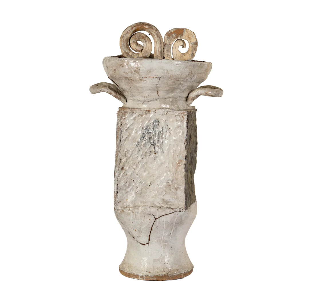Large Covered Vessel