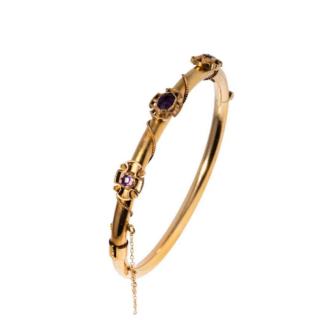 14 Karat Yellow Gold and Amethyst Bangle