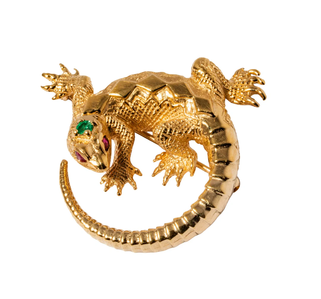 14 Karat Yellow Gold Gem-set Lizard Brooch