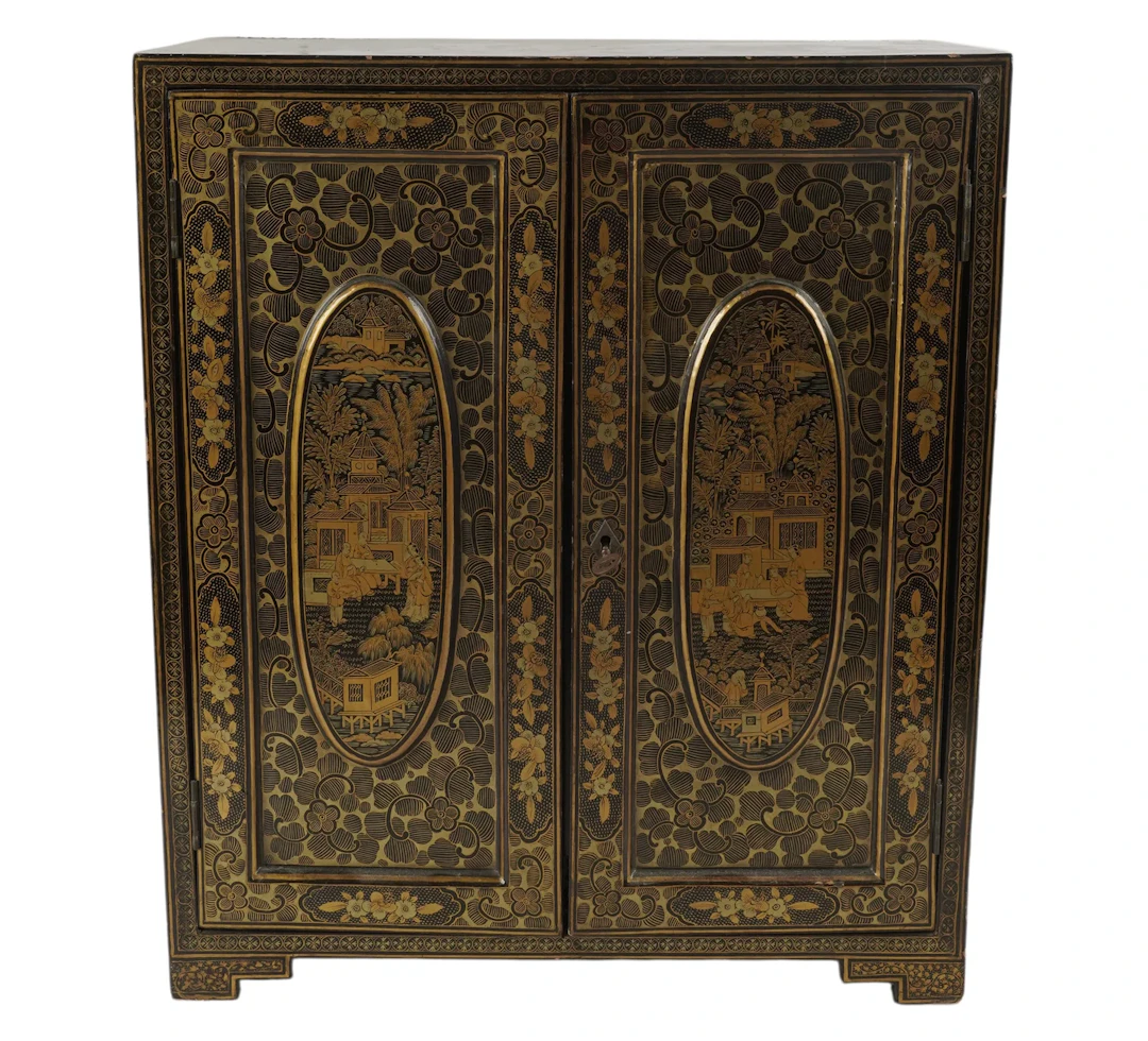 A Chinese Export Lacquer Table Top Cabinet