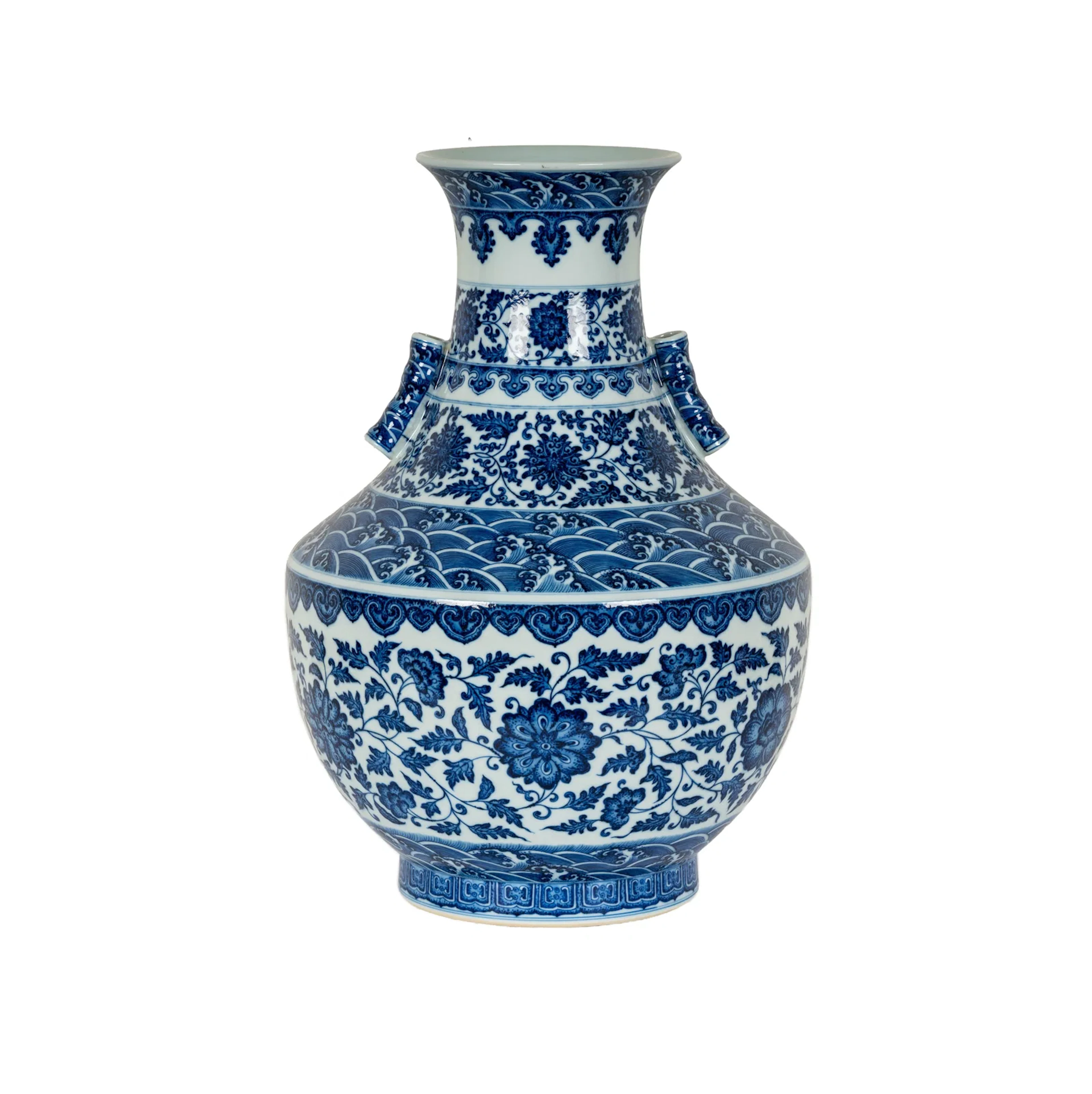 A Chinese Qing Dynasty Style Blue and White Porcelain Vase