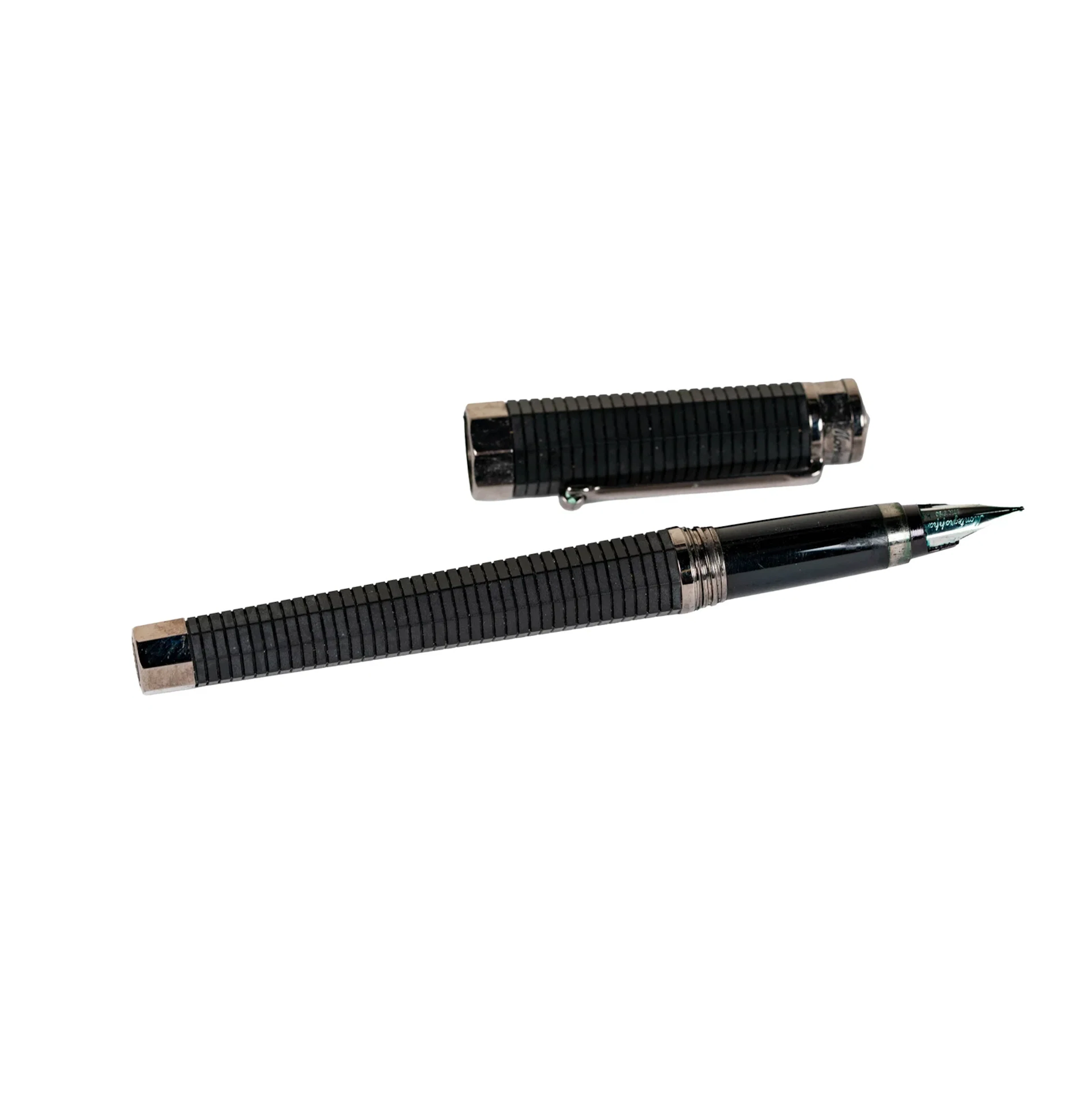 Montegrappa NeroUno Linea Chrome Trim Fountain Pen