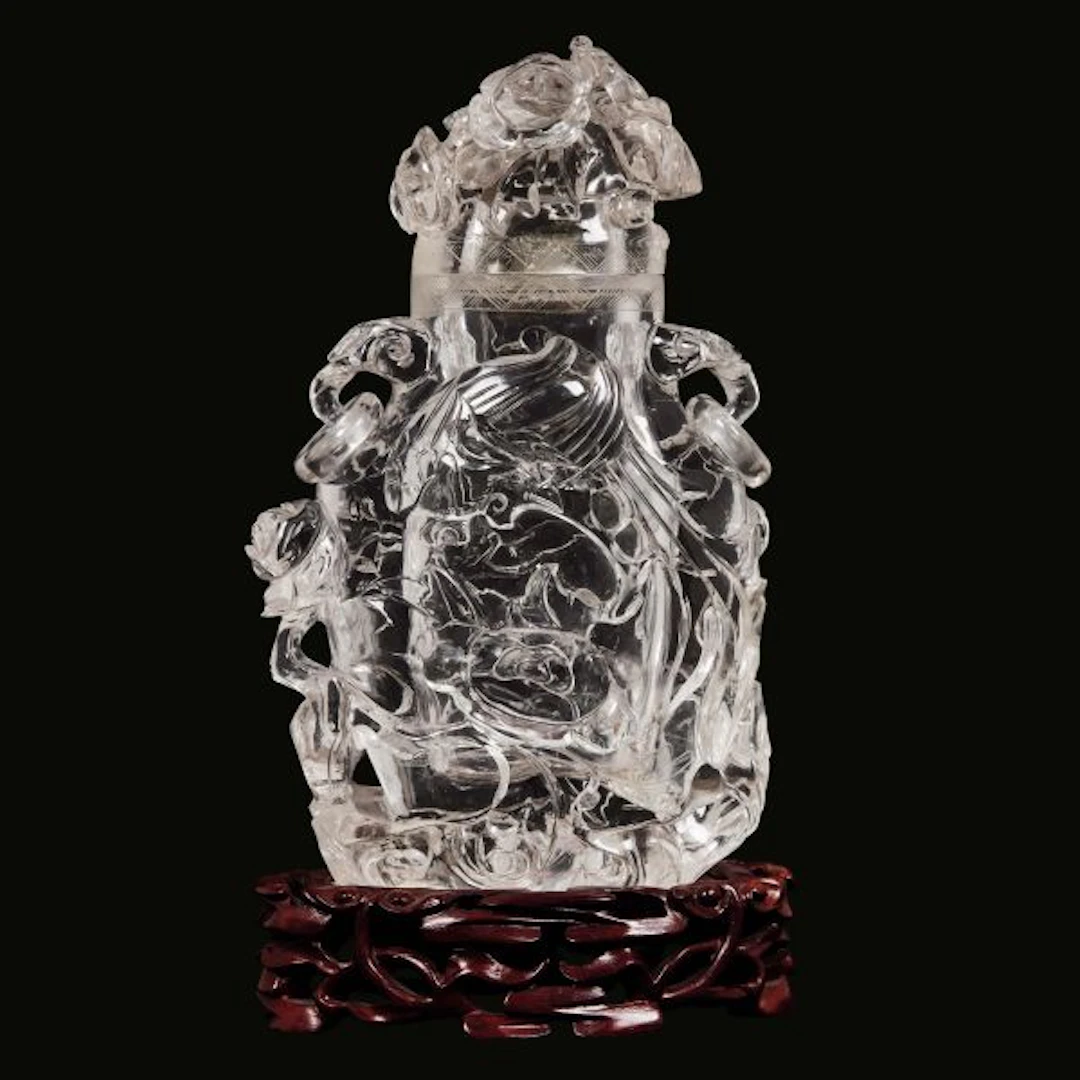 A ROCK CRYSTAL VASE AND COVER, CHINA, 20TH CENTURY