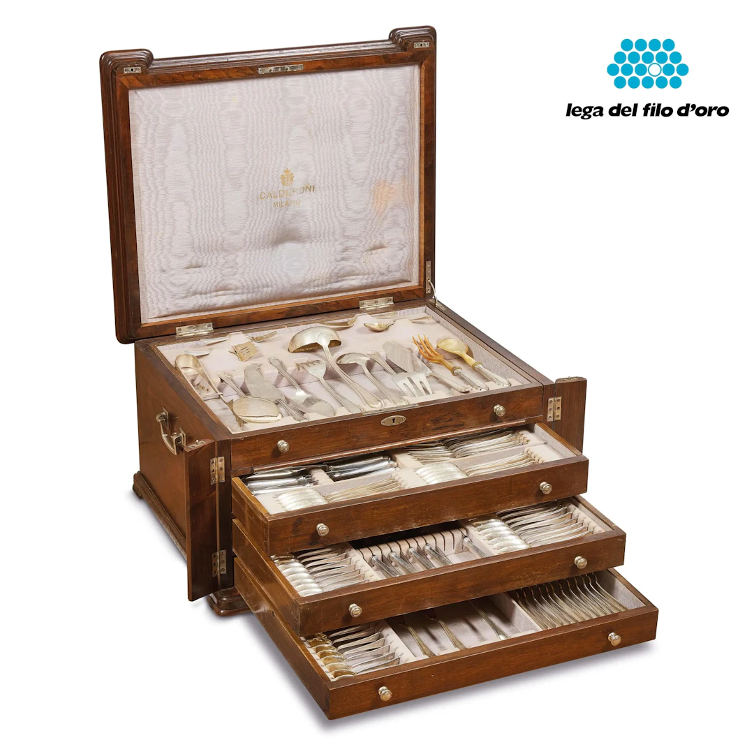A SILVER FLATWARE SERVICE, CALDERONI, MILAN, 20TH CENTURY