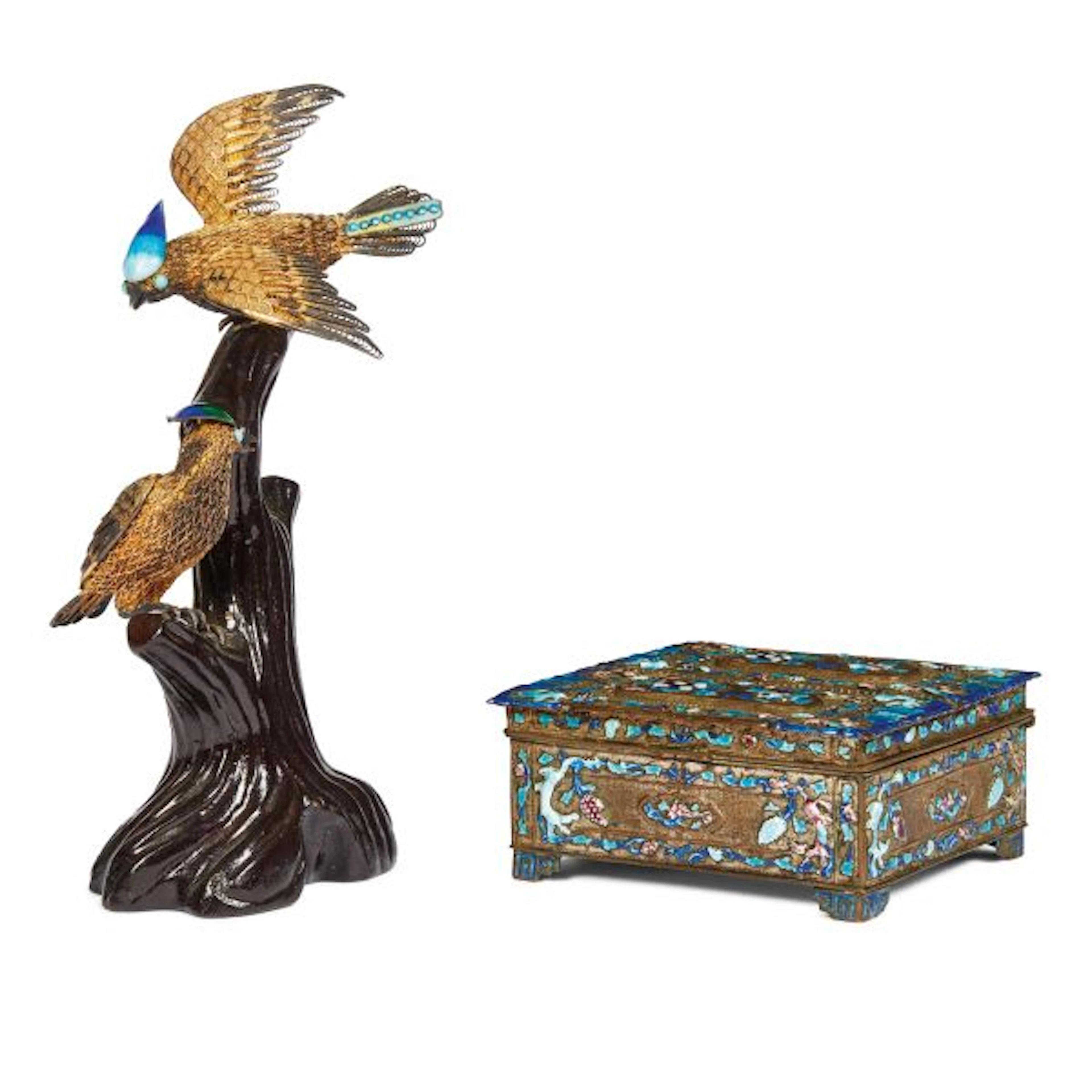 A LOT COMPRISING A BOX AND A SCULPTURE, CHINA, LATE QING DYNASTY