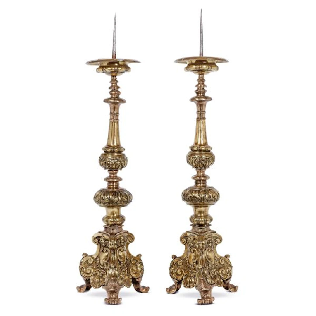 A PAIR OF LARGE ROMAN CANDLESTICKS, 18TH CENTURY