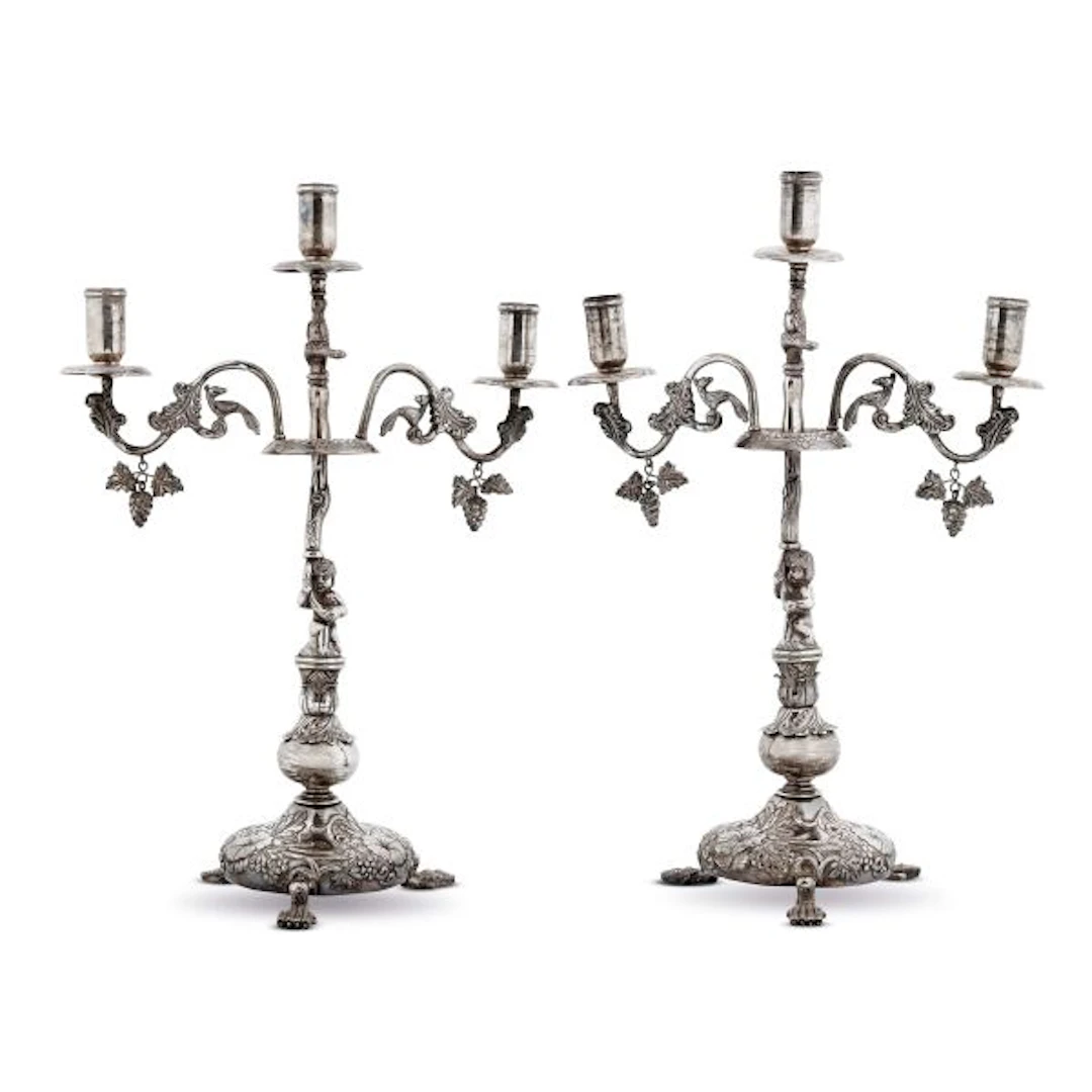 A PAIR OF SILVER CANDELABRA, PERÙ, 19TH/20TH CENTURY