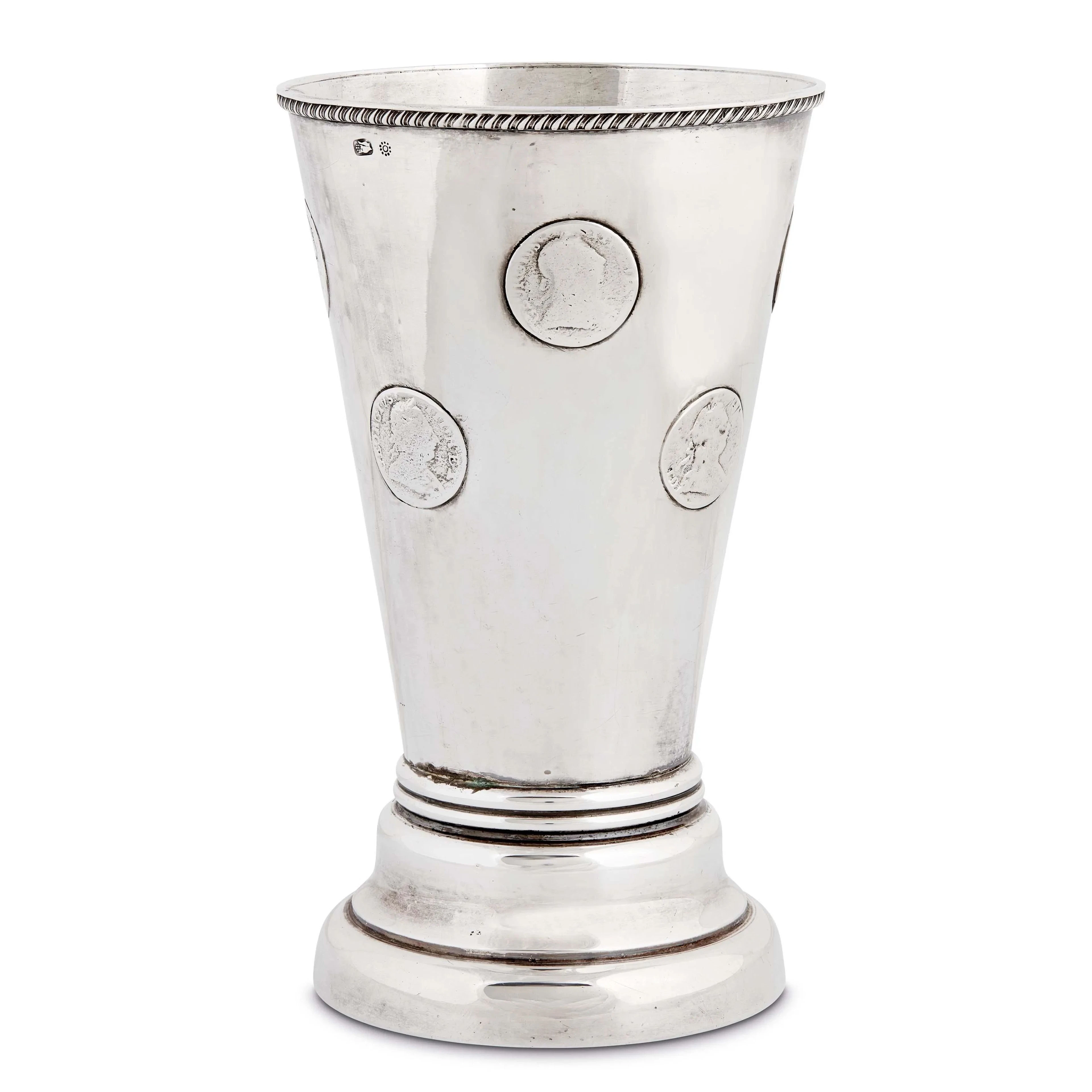 A SILVER GAMBLING CUP, 19TH CENTURY
