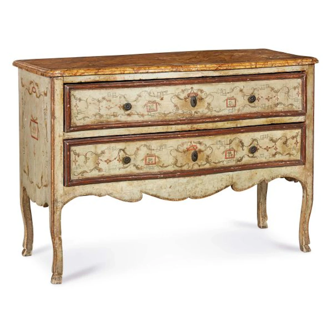 A TUSCAN COMMODE, 18TH CENTURY