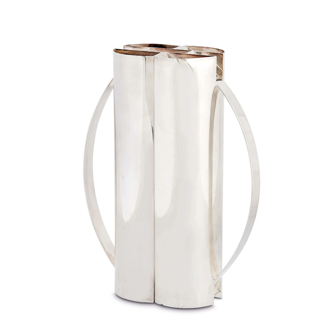 A PAIR OF SILVER CARAFES "LUI E LEI", MARIO BOTTA FOR CLETO MUNARI