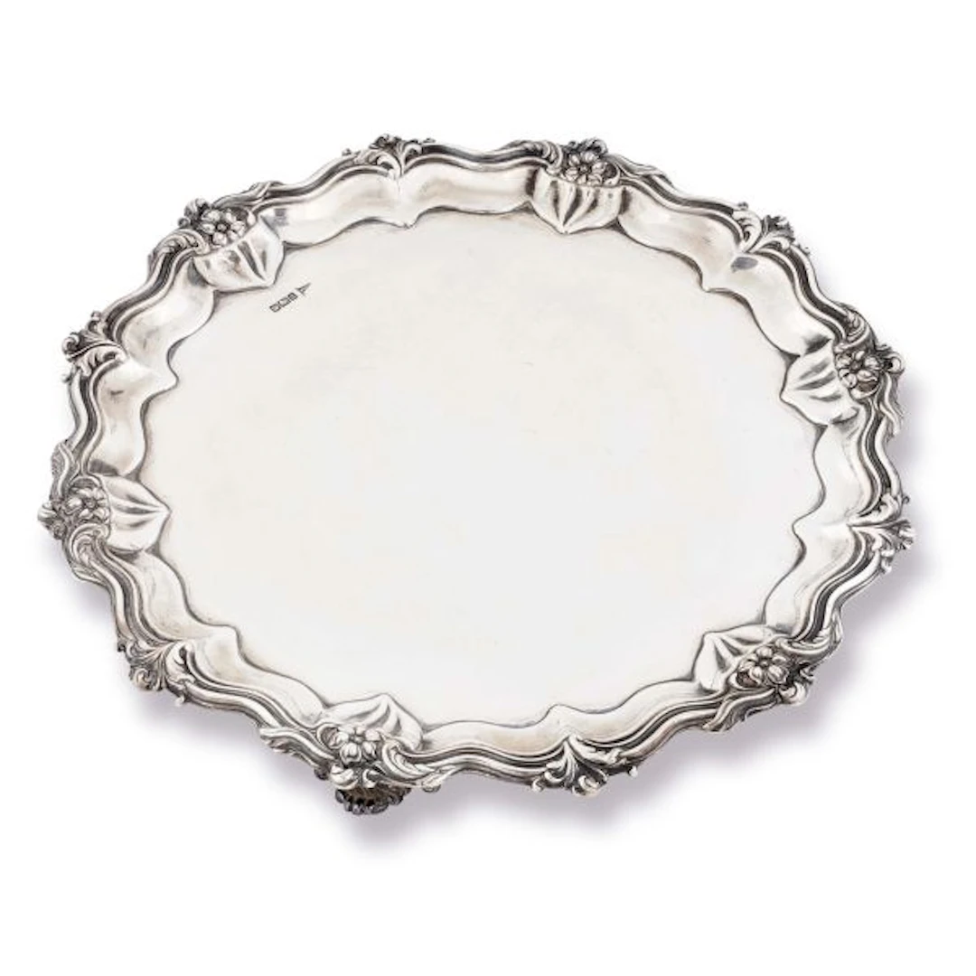 A SILVER SALVER, WALKER & HALL, SHEFFIELD, 1912/1913