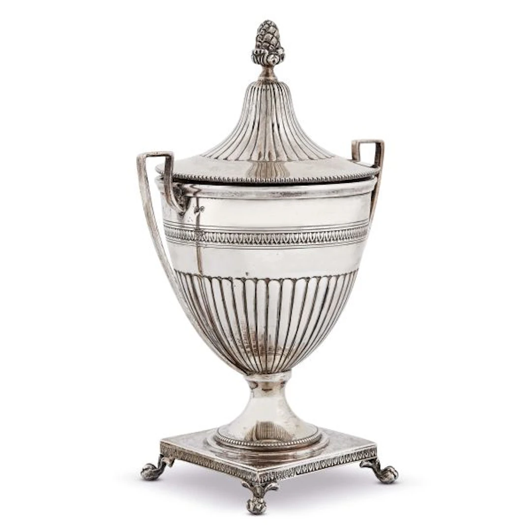 A SILVER SUGAR BOWL, FLORENCE, 20TH CENTURY