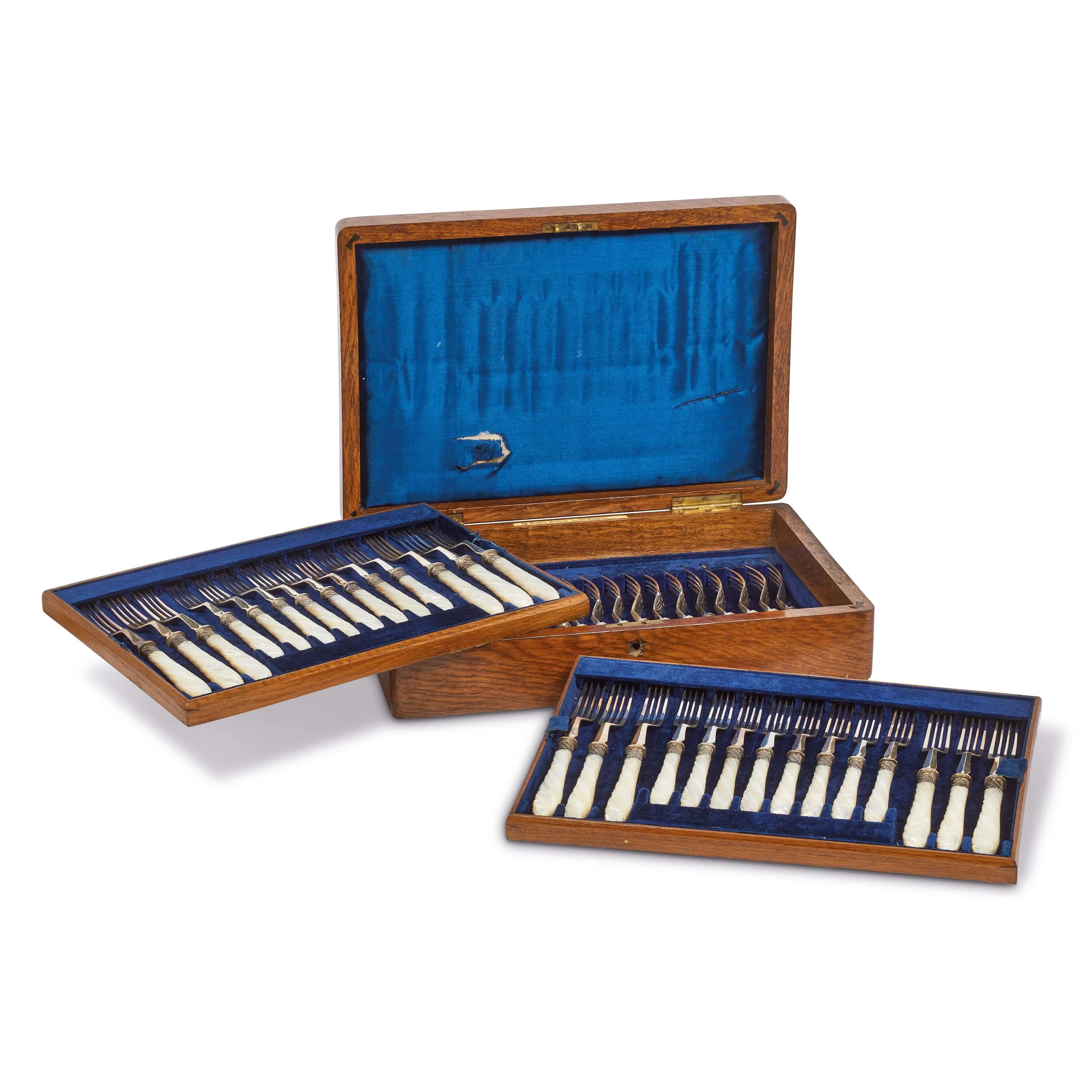 A SILVERPLATED FLATWARE SERVICE, MAPPIN BROTHERS, SHEFFIELD, LATE
