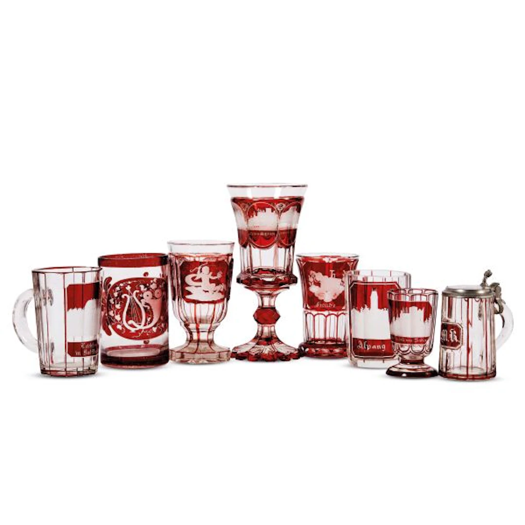 EIGHT BOHEMIAN GLASSES, 19TH/20TH CENTURY