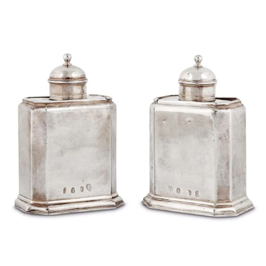 A PAIR OF SILVER TEA CADDIES, JOHN FARNELL, LONDON, 1718/1719