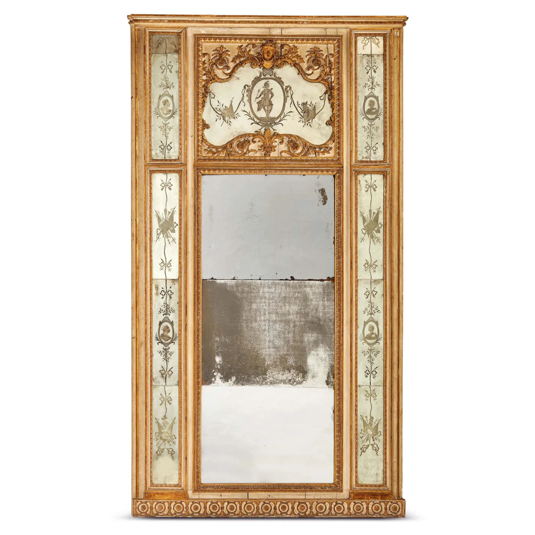 A NORTHERN ITALY MIRROR, LATE 18TH CENTURY
