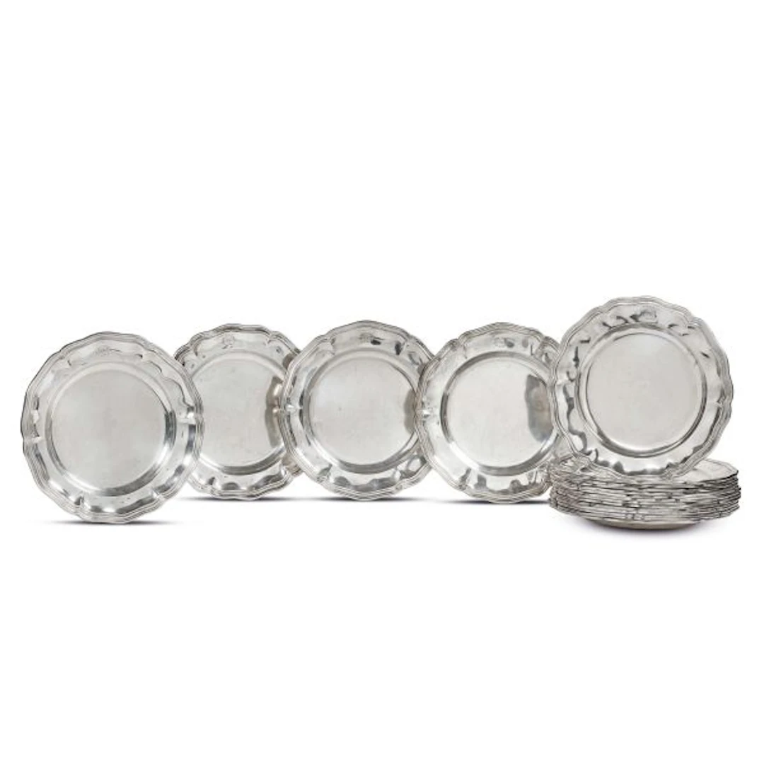 A SET OF EIGHTEEN SILVER DISHES, CRIPPA, MILAN, 20TH CENTURY