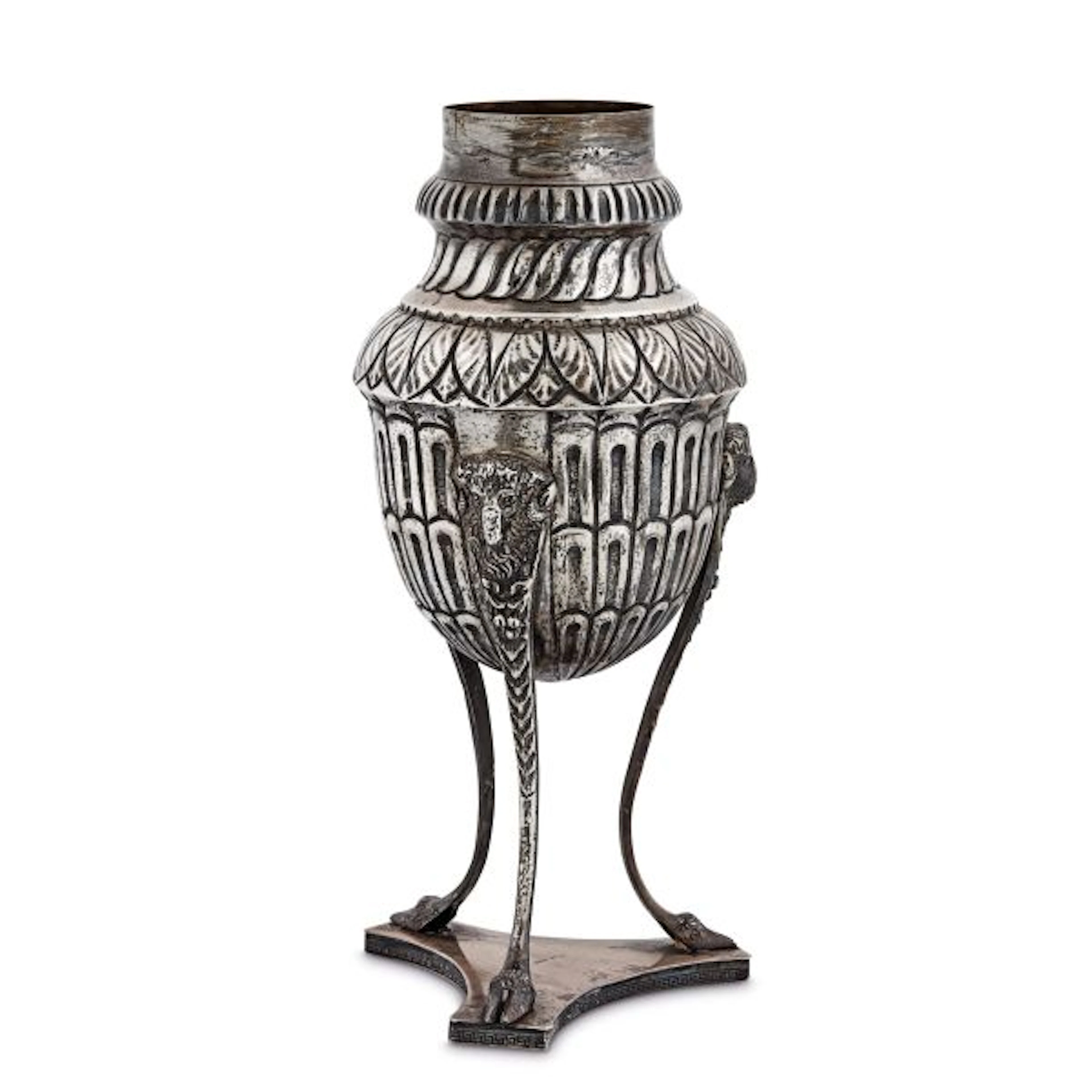 A SILVER VASE, ROME, LATE 19TH/EARLY 20TH CENTURY