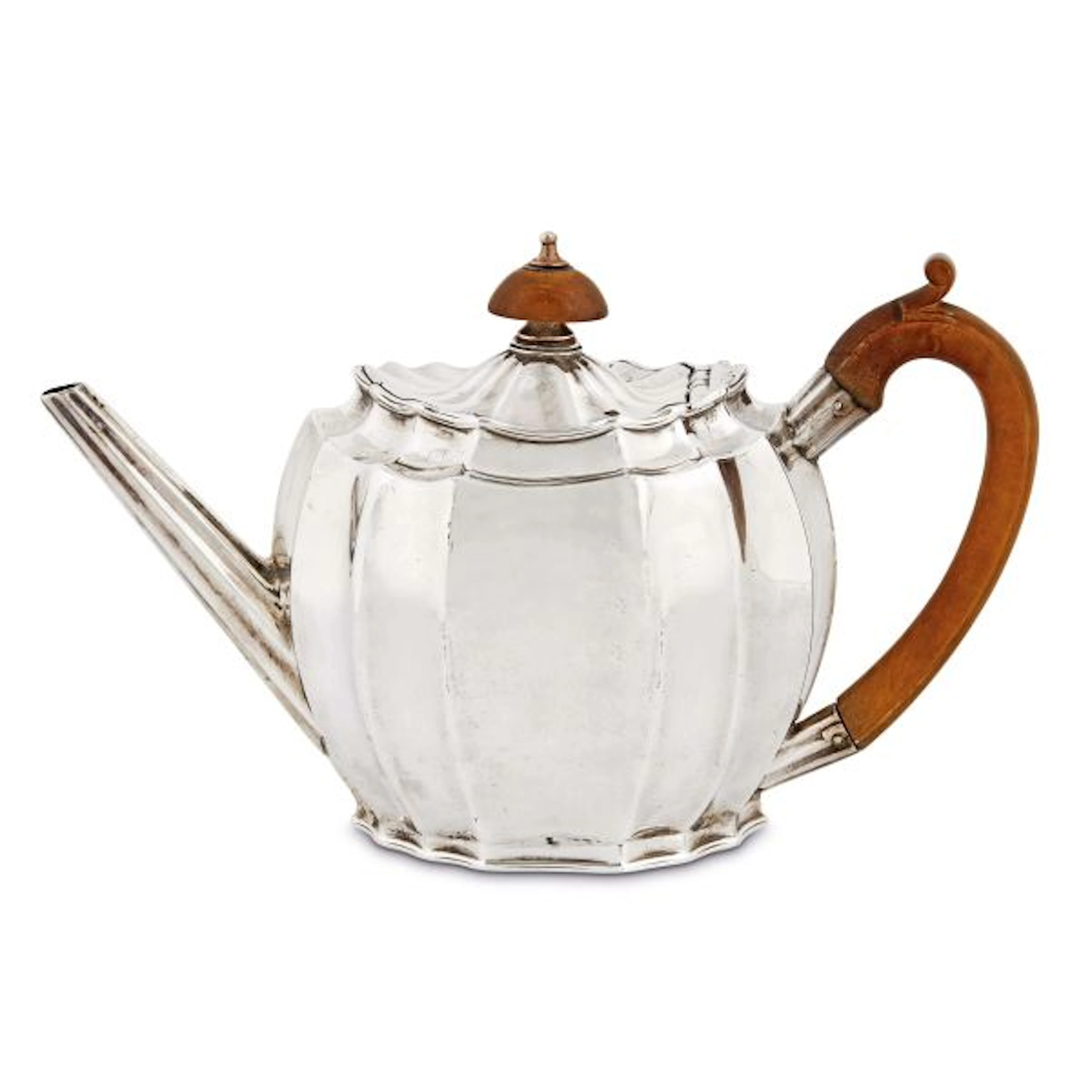 A SILVER TEA POT, MICHAEL PLUMMER, LONDON, 1795/1796