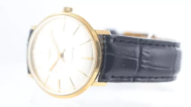 Vintage Longines Flagship 18ct Manual Wind