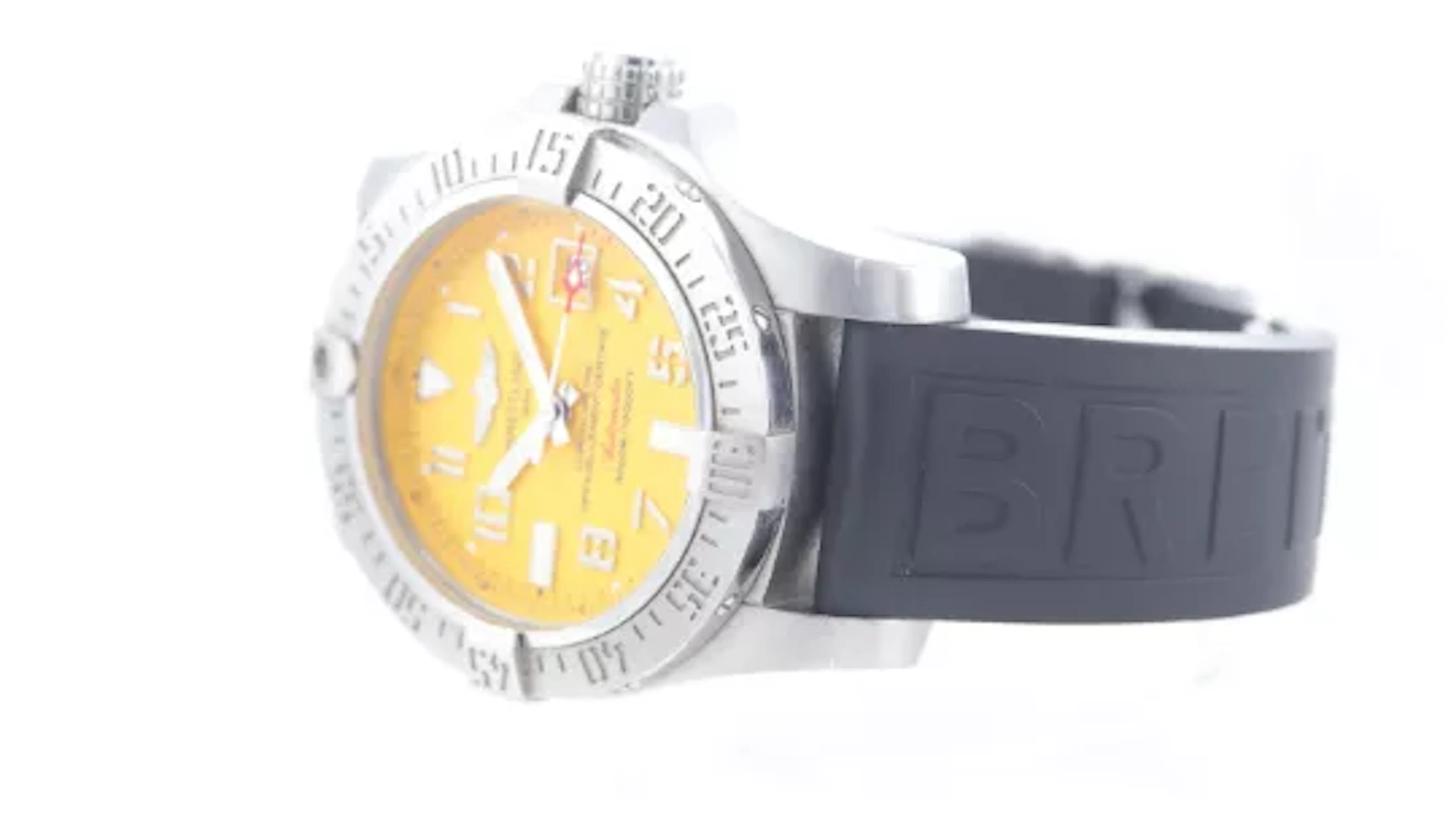 Breitling Avenger Seawolf Chronometre Automatic Ref A17331