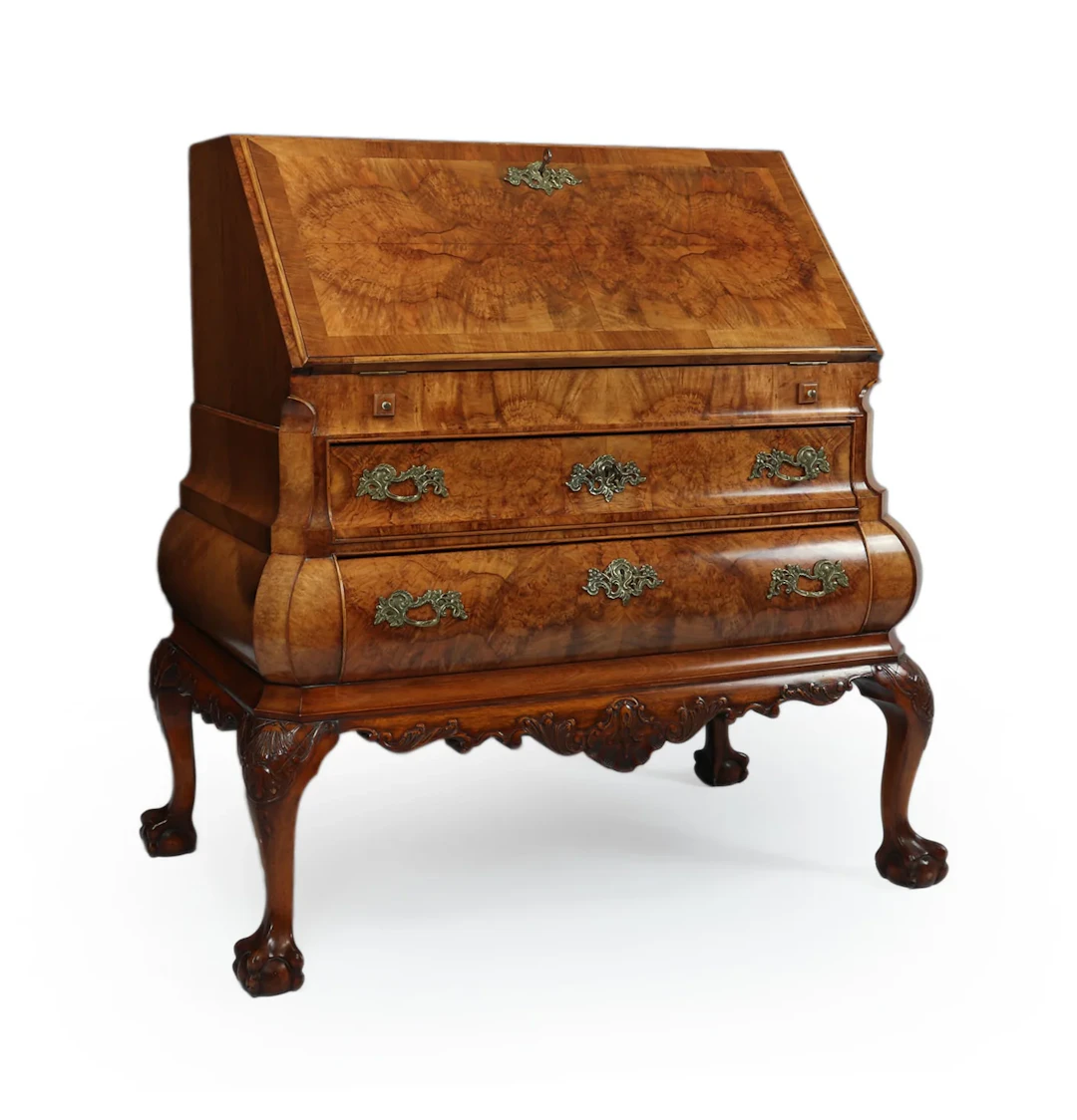 Dutch Bombe Bureau in Walnut
