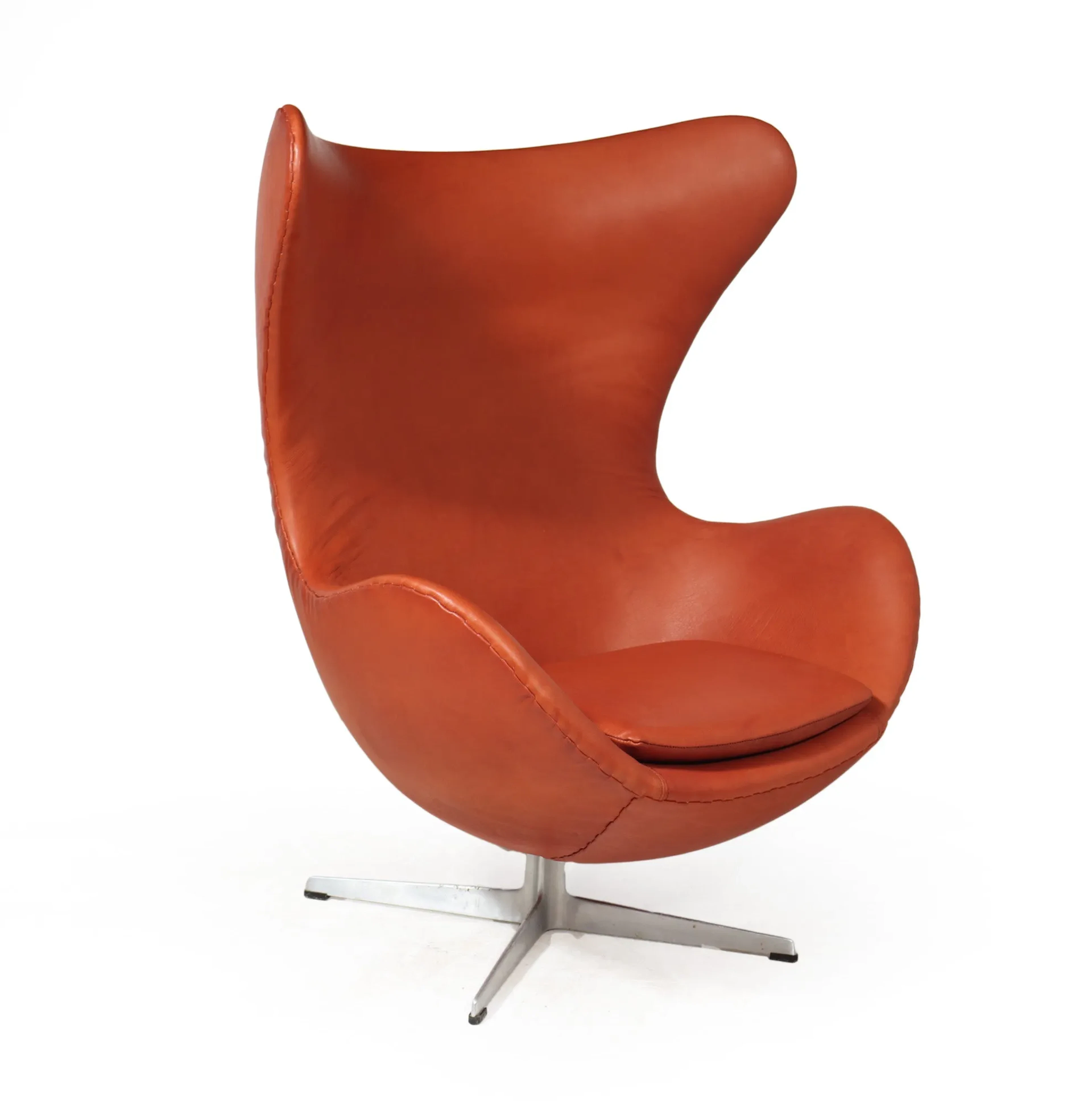 Leather Egg Chair By Fritz Hansen