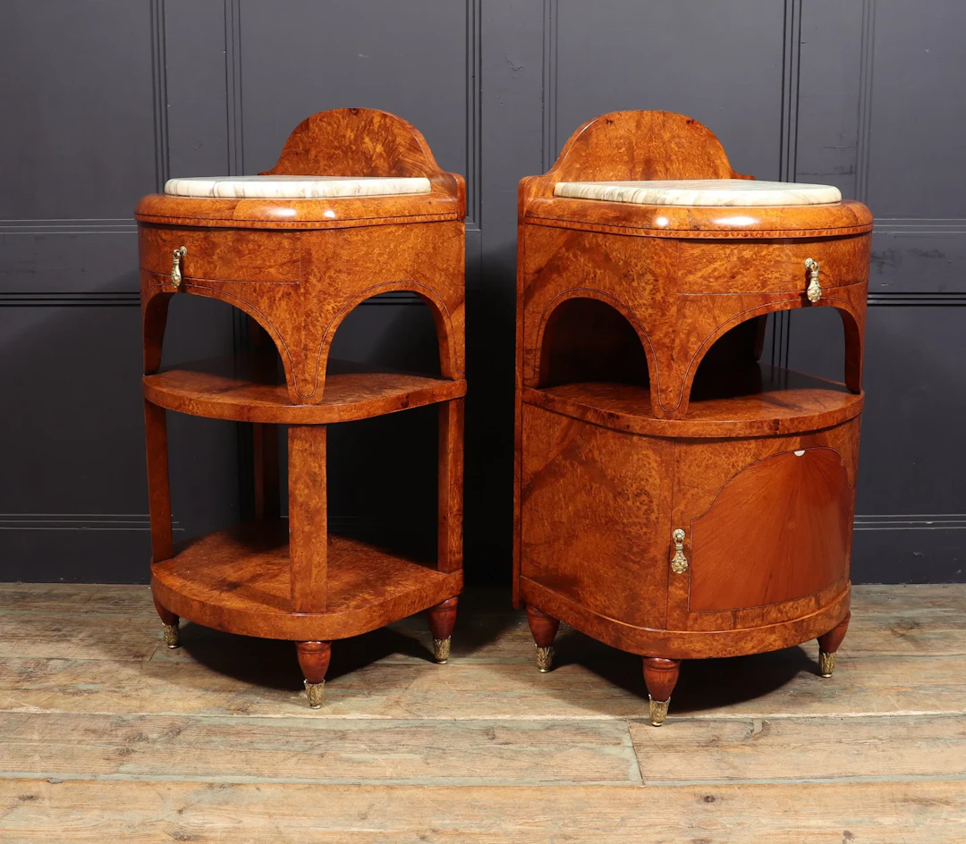 Pair of Art Nouveau Bedside Cabinets in Amboyna c1900