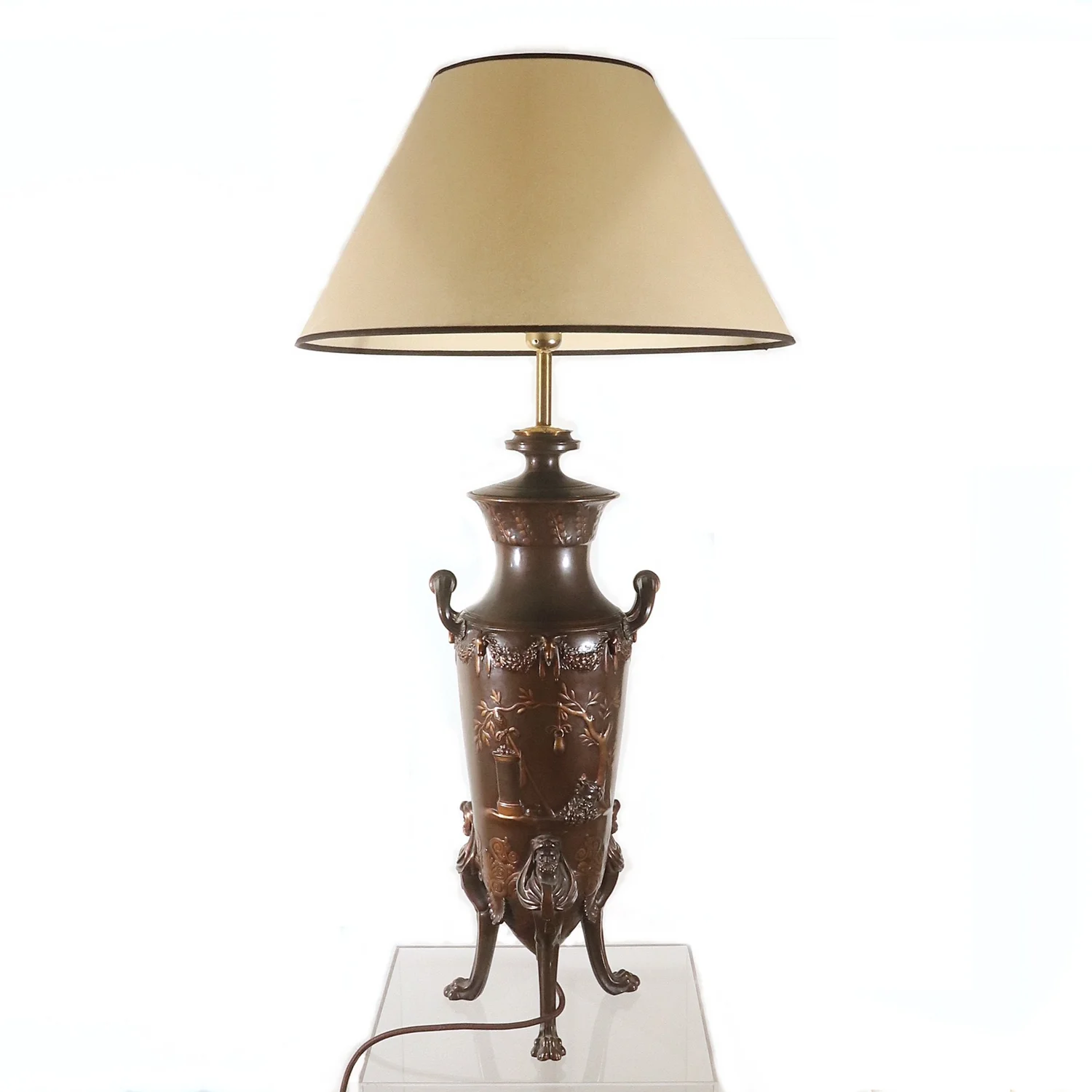 Bordslampa Barbedienne