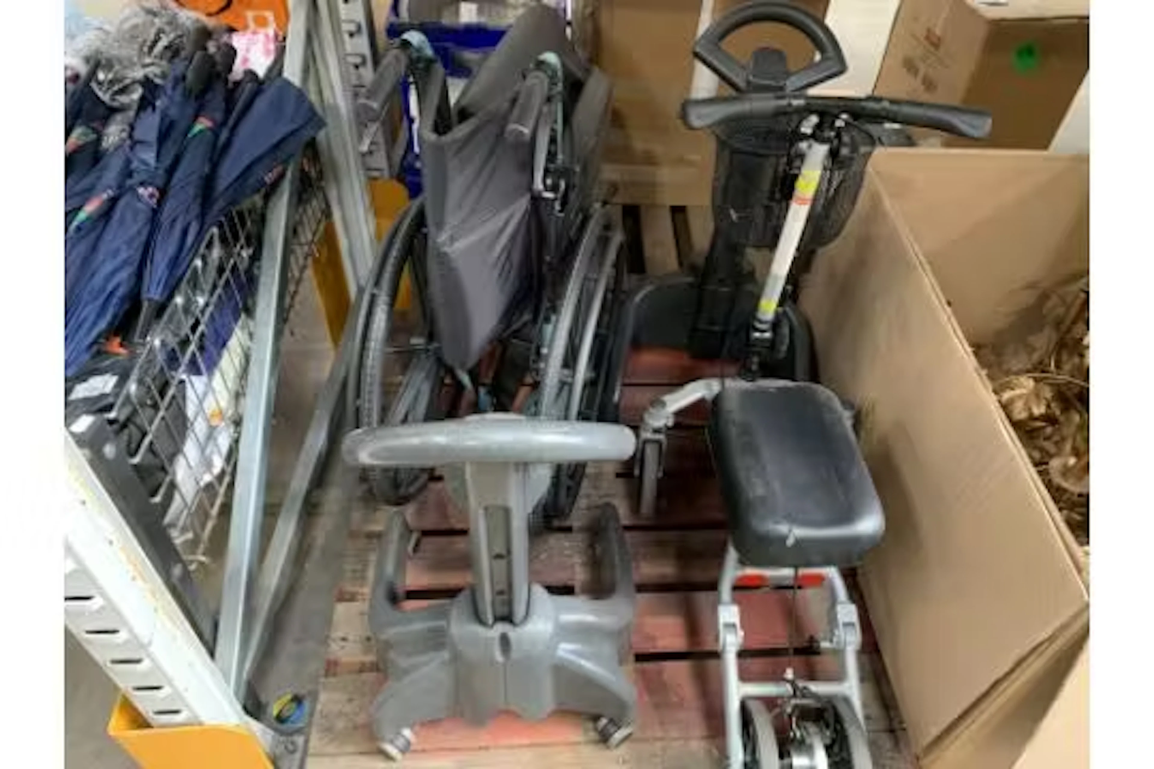 Days Escape Lite Foldable Wheel Chair, two Sharpsmart Cart Bases without