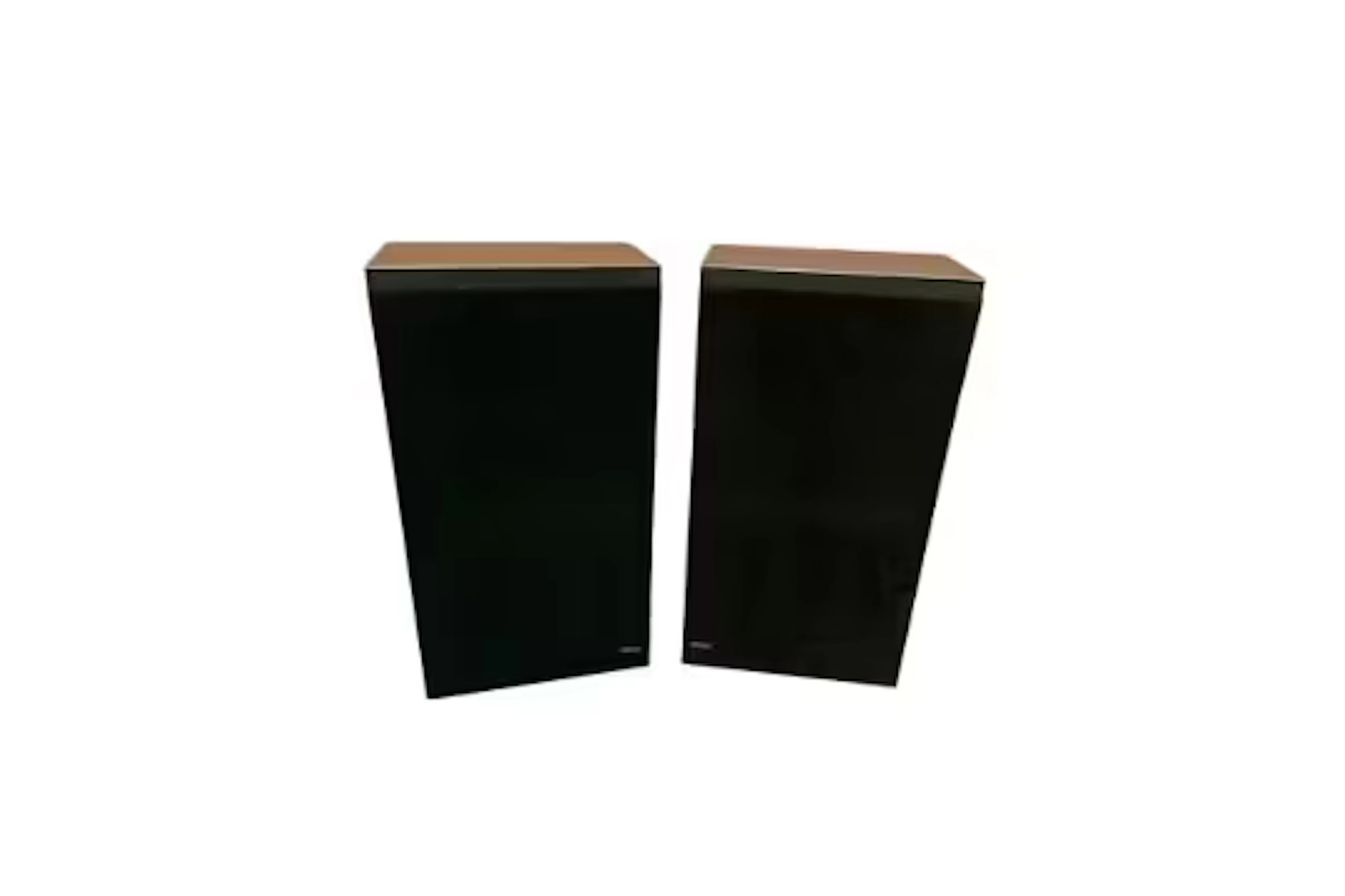 Pair of vintage 1980s Bang & Olufsen Beovox S40 Speakers (4 Ohm 40(60)