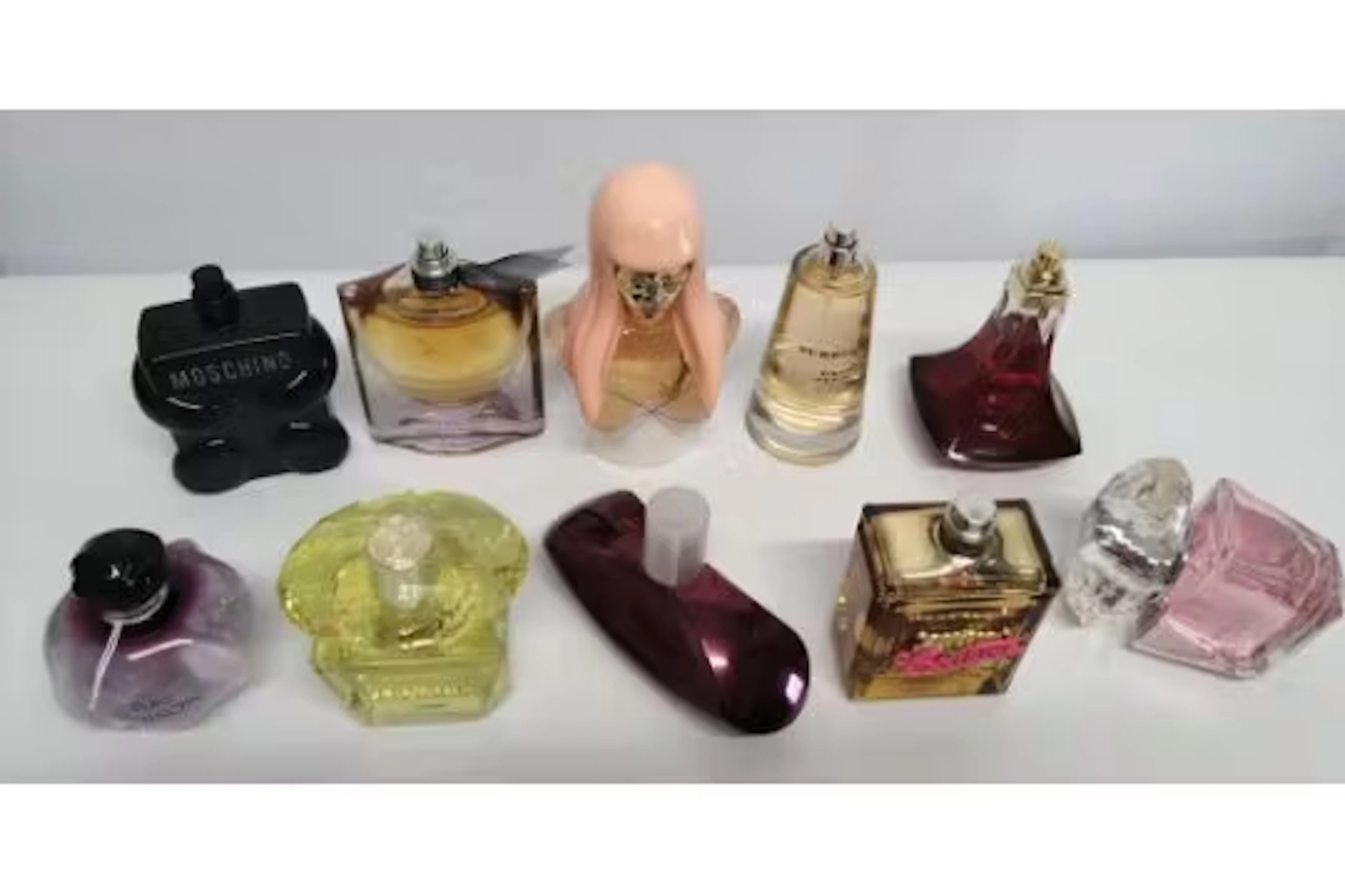 Thirty nearly new perfumes/testers and related to include Giorgio