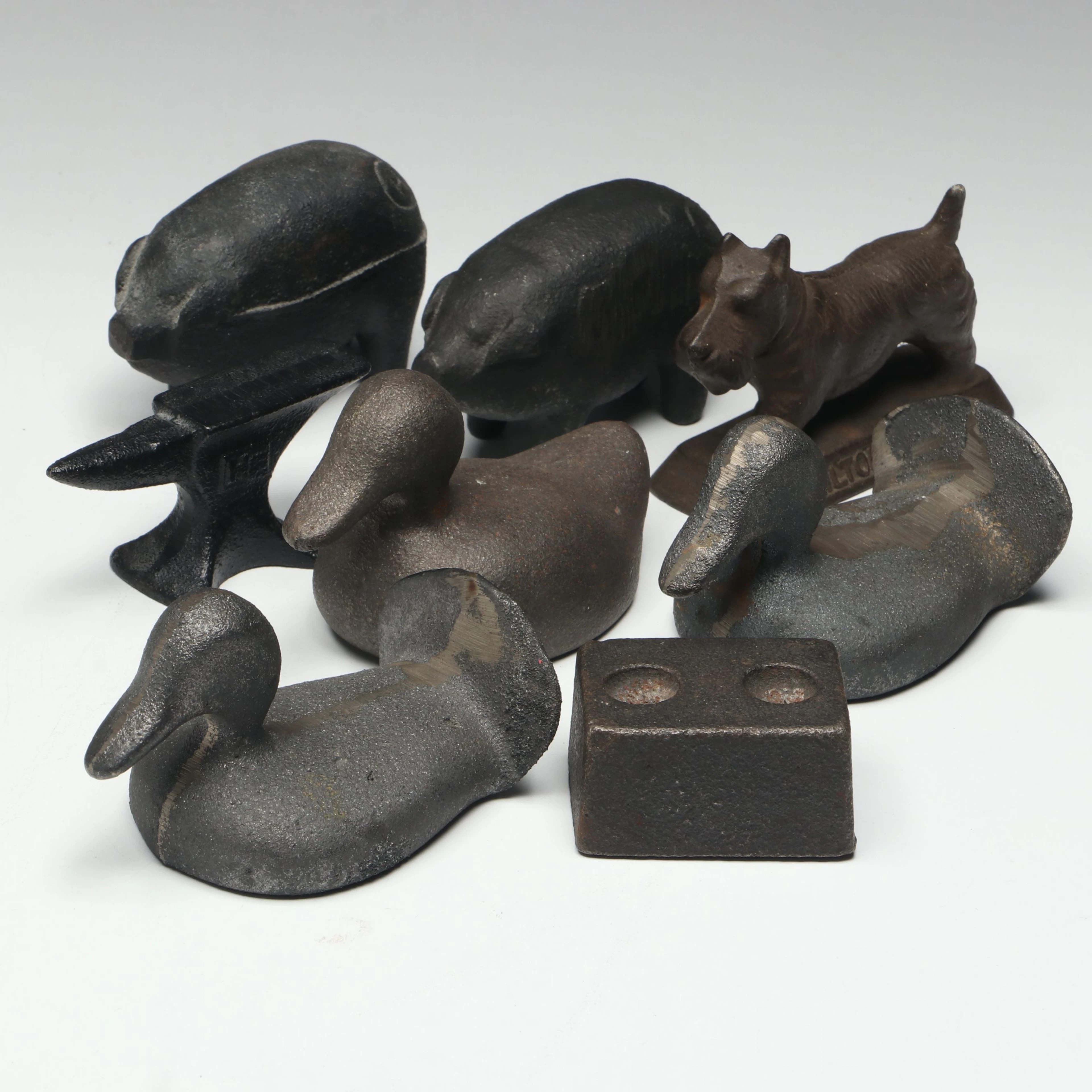 Quality Castings Terrier and More Cast Iron Animal Figurines