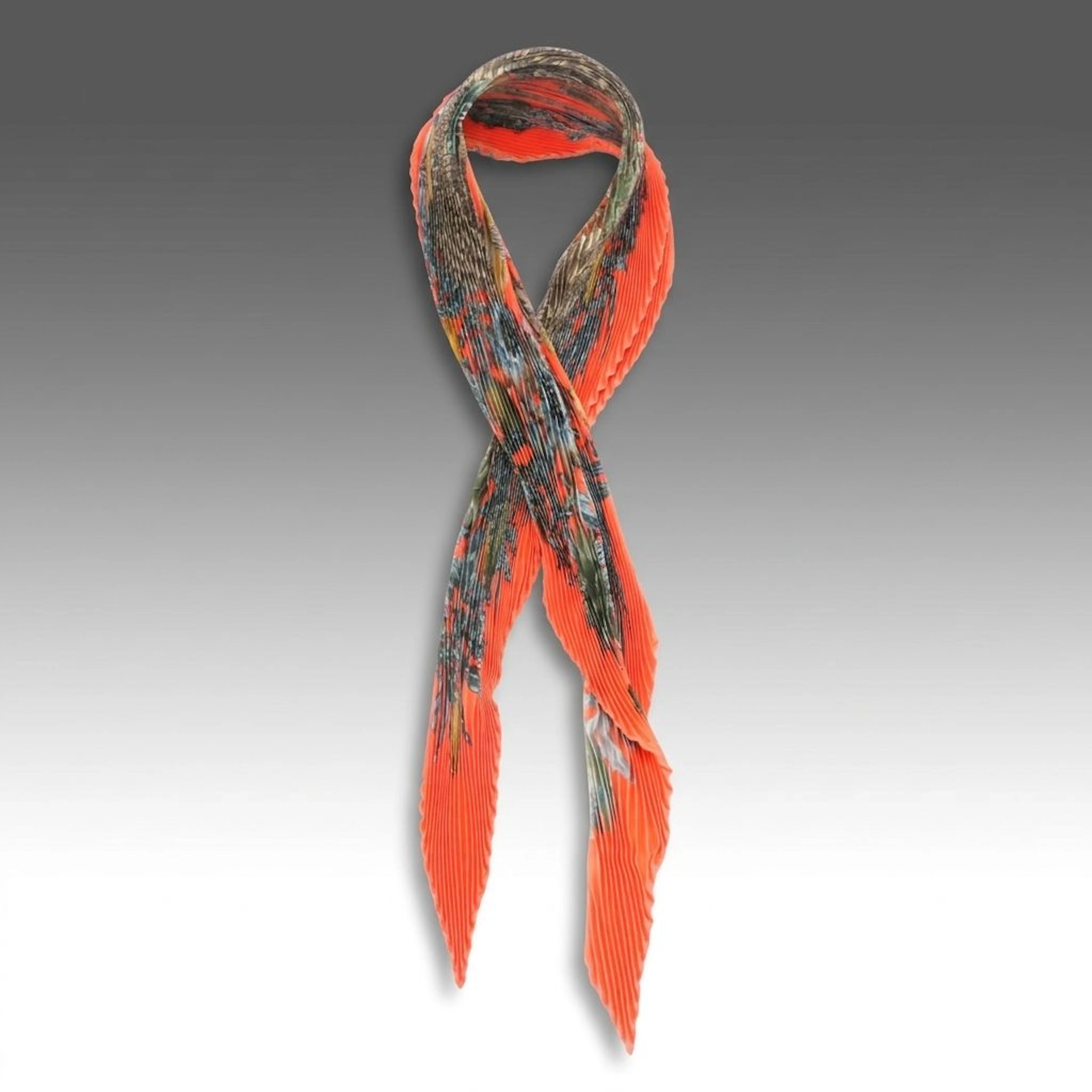 Hermès "Passiflores" Plissé Scarf 90 in Silk Twill with Box