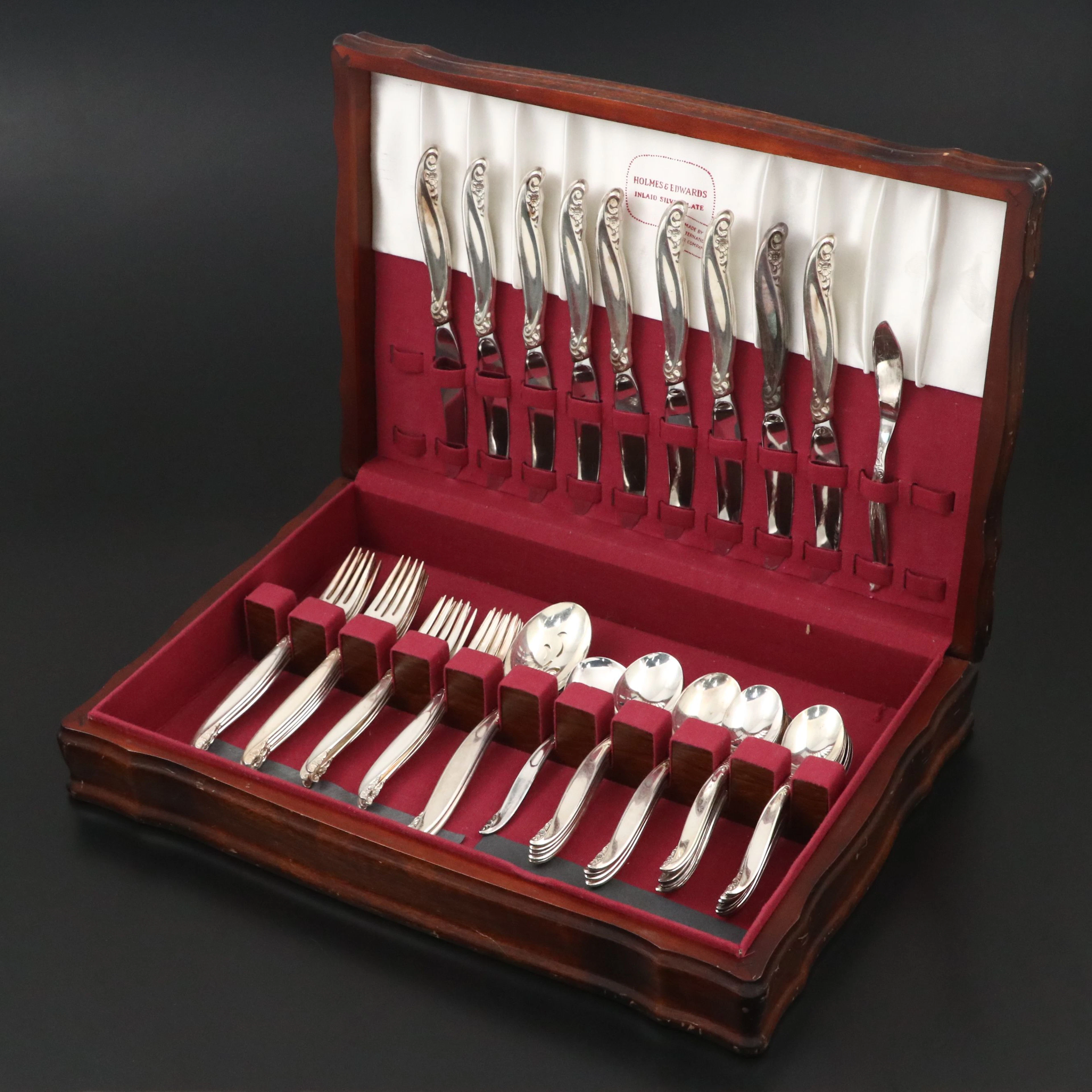 International "Regent" Silver Plate Flatware with Wooden Case