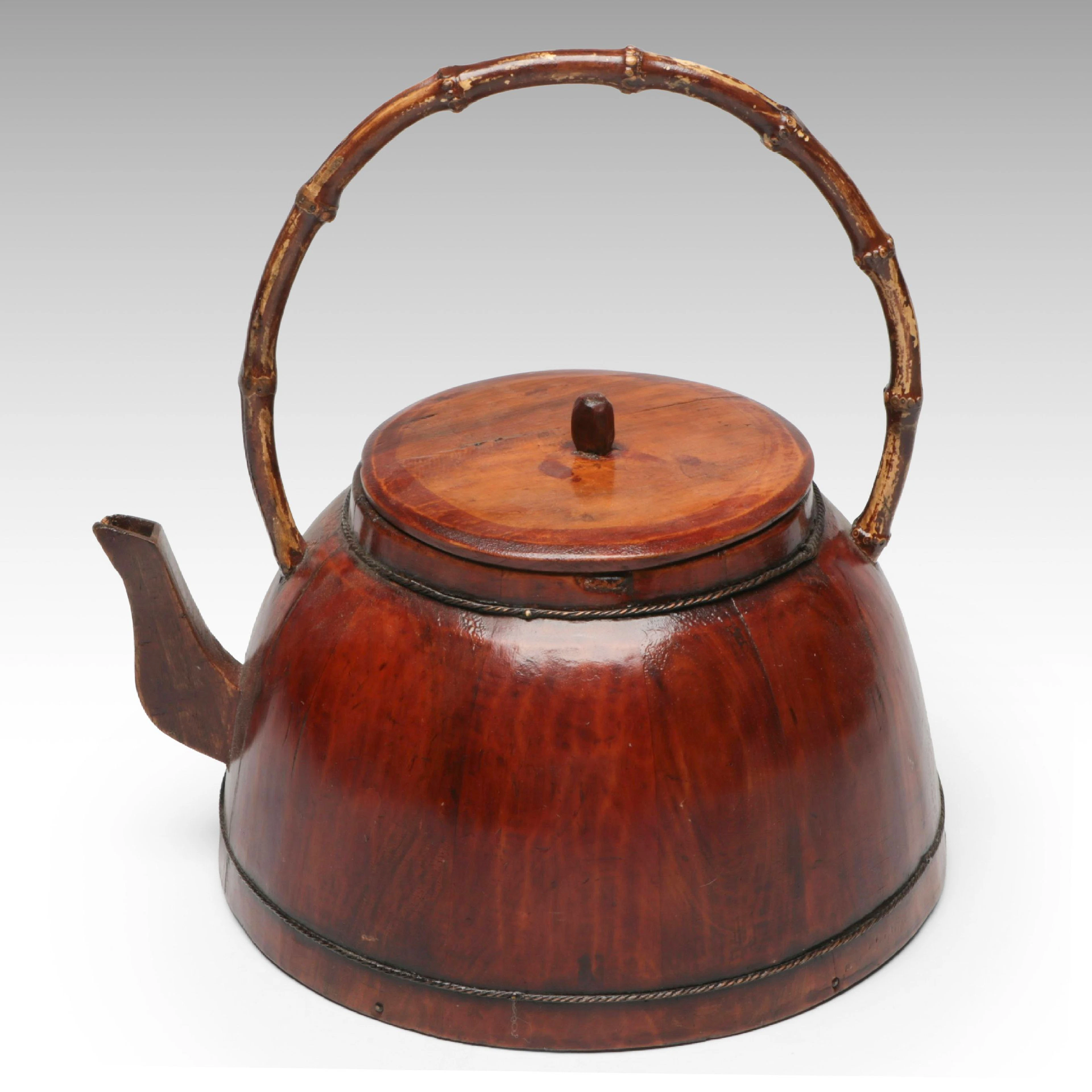Chinese Qing Dynasty Lacquered Wood Teapot