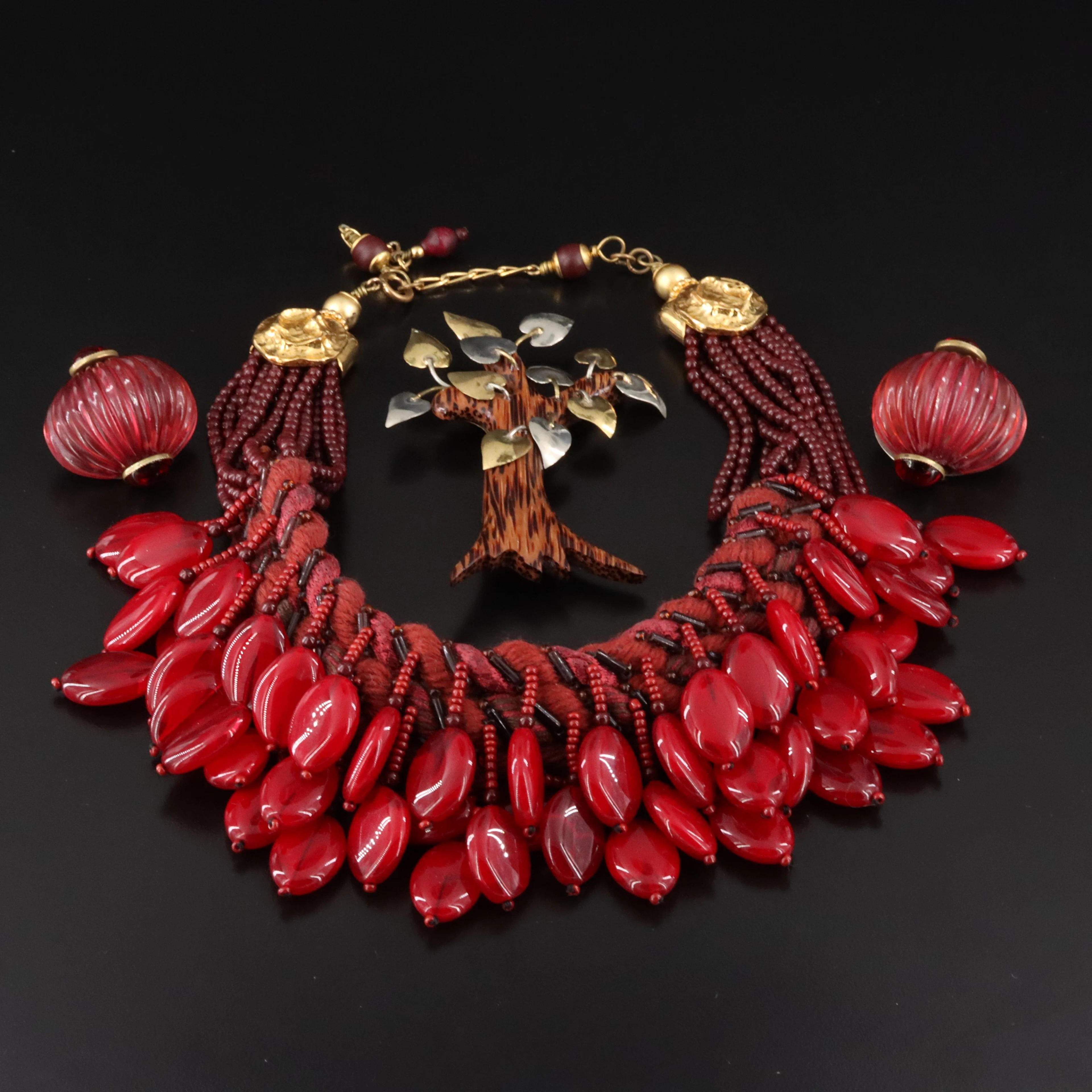 Fabrice Paris Agate Fringe Necklace, Carved Tree Brooch & Fluted Clip Earrings