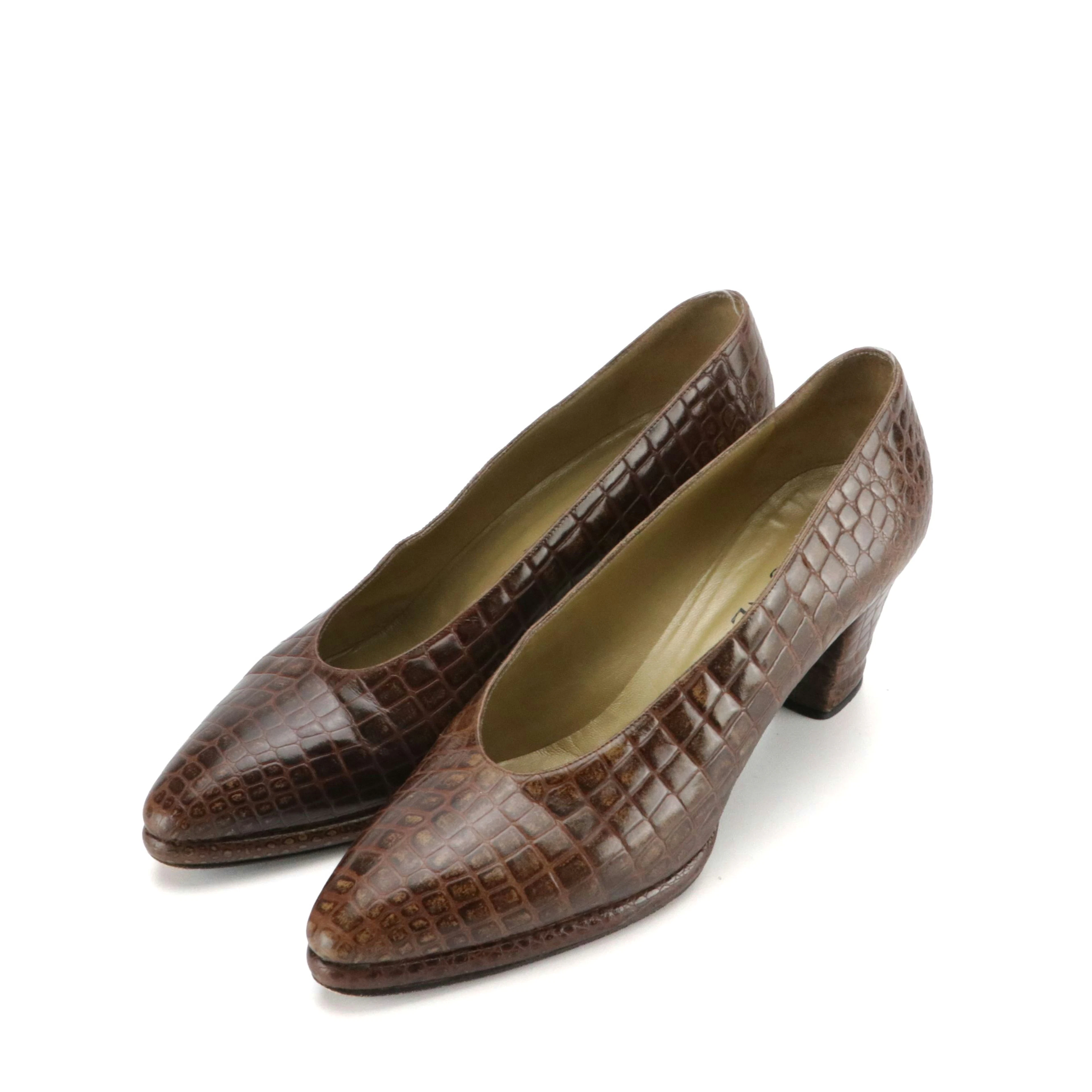 Yves Saint Laurent Croc-Embossed Leather Pumps