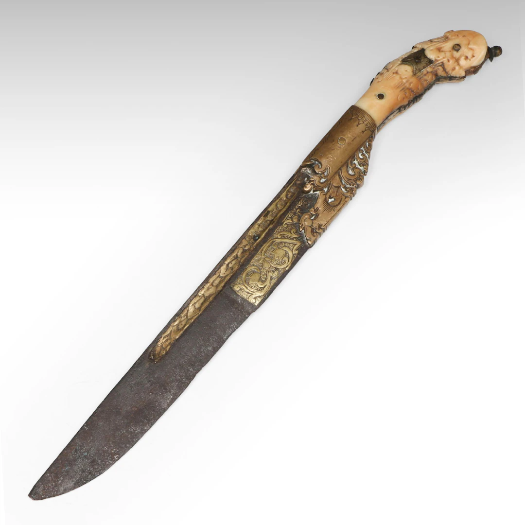 Piha Kaetta Kandyan Knife with Carved Bone, 18th/19th Century