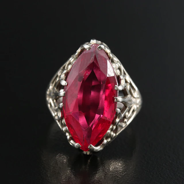 Art Deco Belais 18K Ruby Openwork Navette Ring