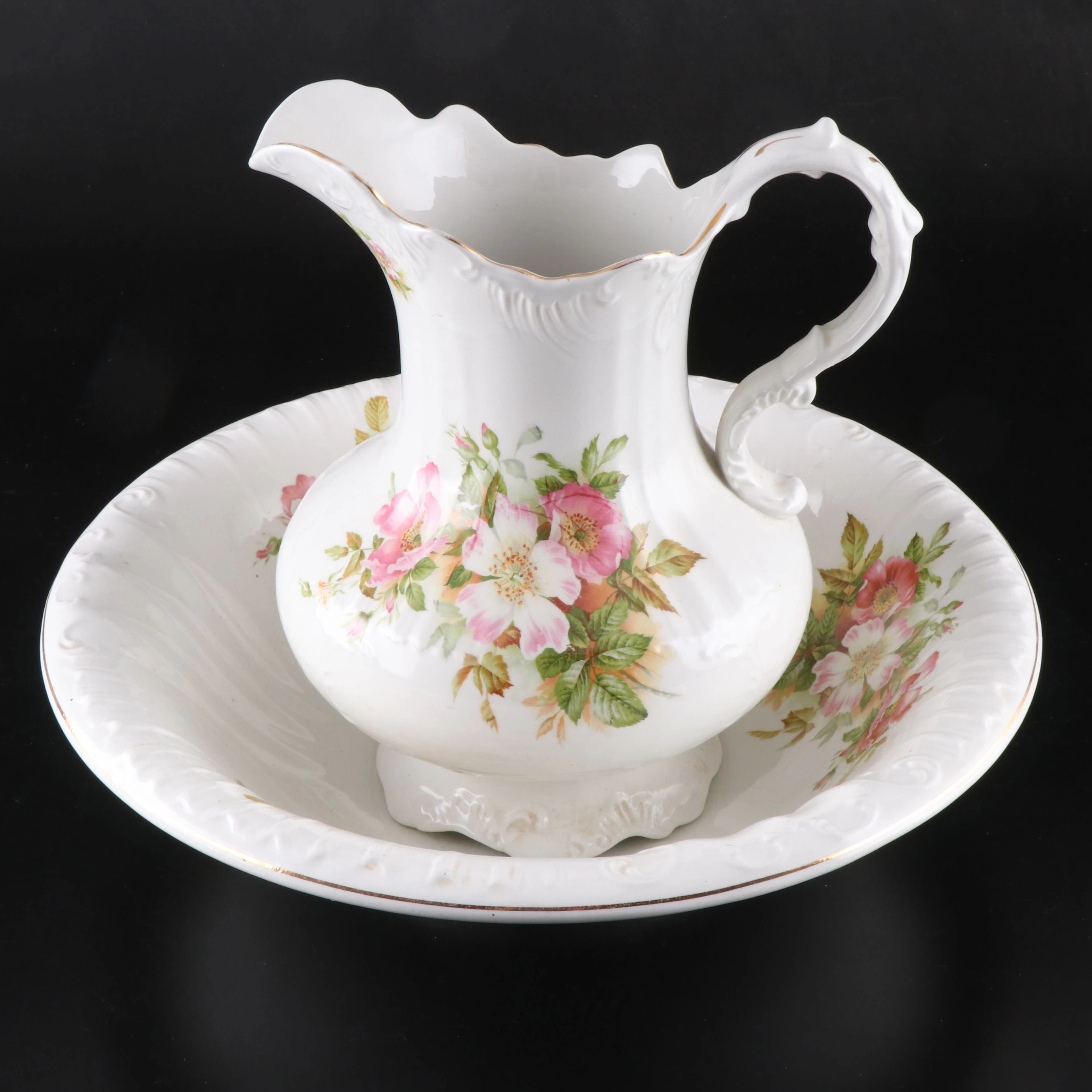 Victorian Floral Porcelain Pitcher and Basin, Late 19th/Early 20th Century