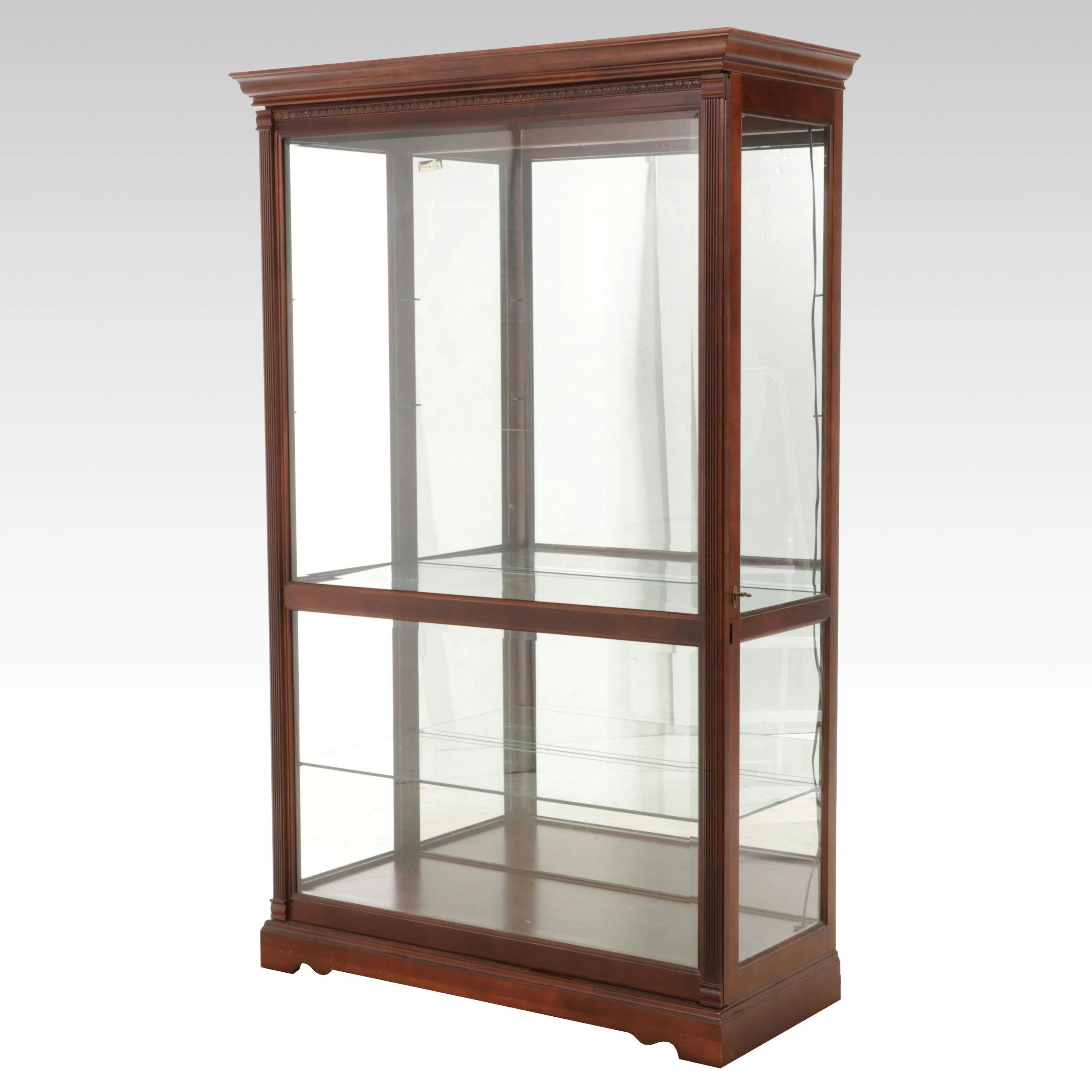 Howard Miller Traditional Iluminated Curio Cabinet, 21st Century