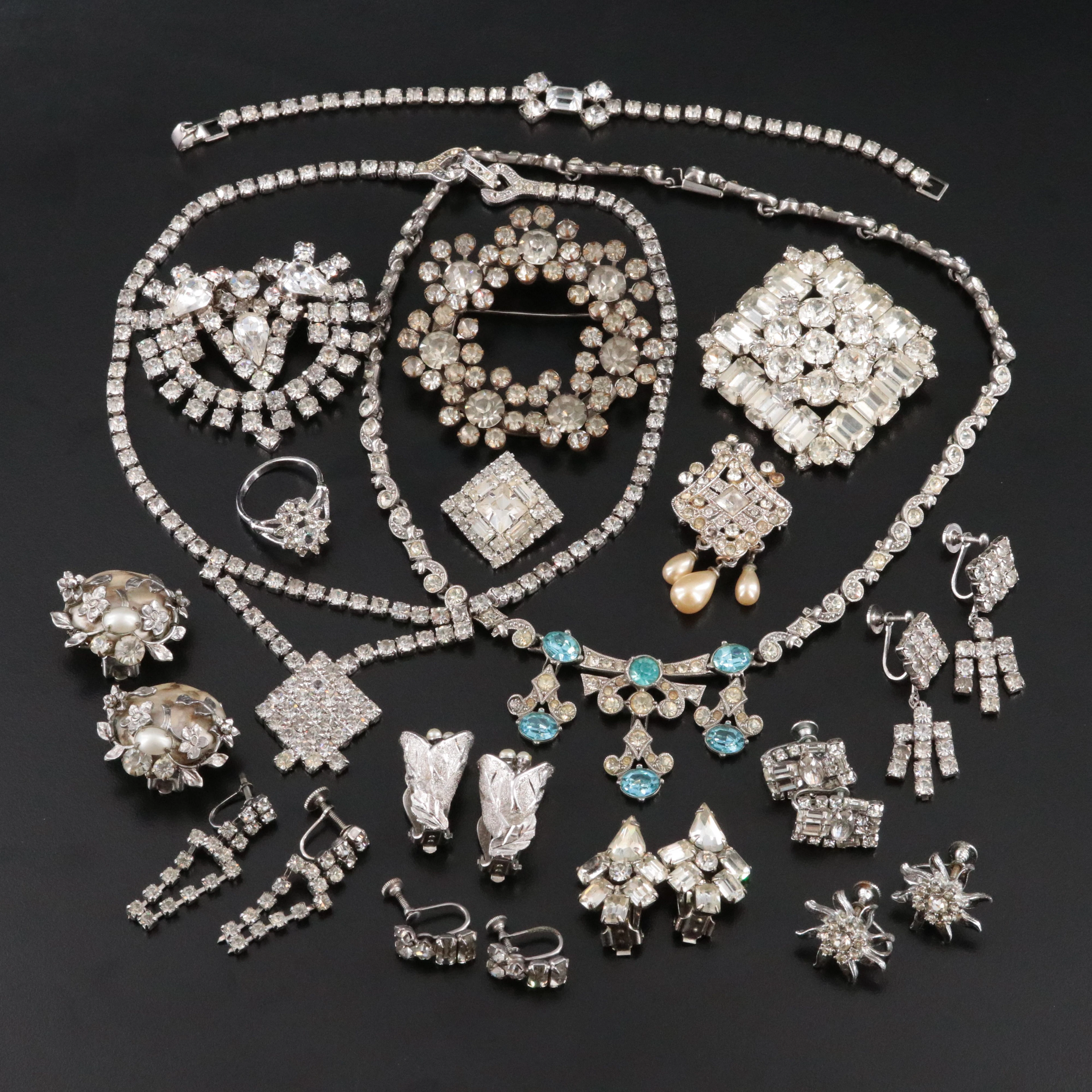 Weiss, Pastelli and Crystal Featured in Vintage Jewelry