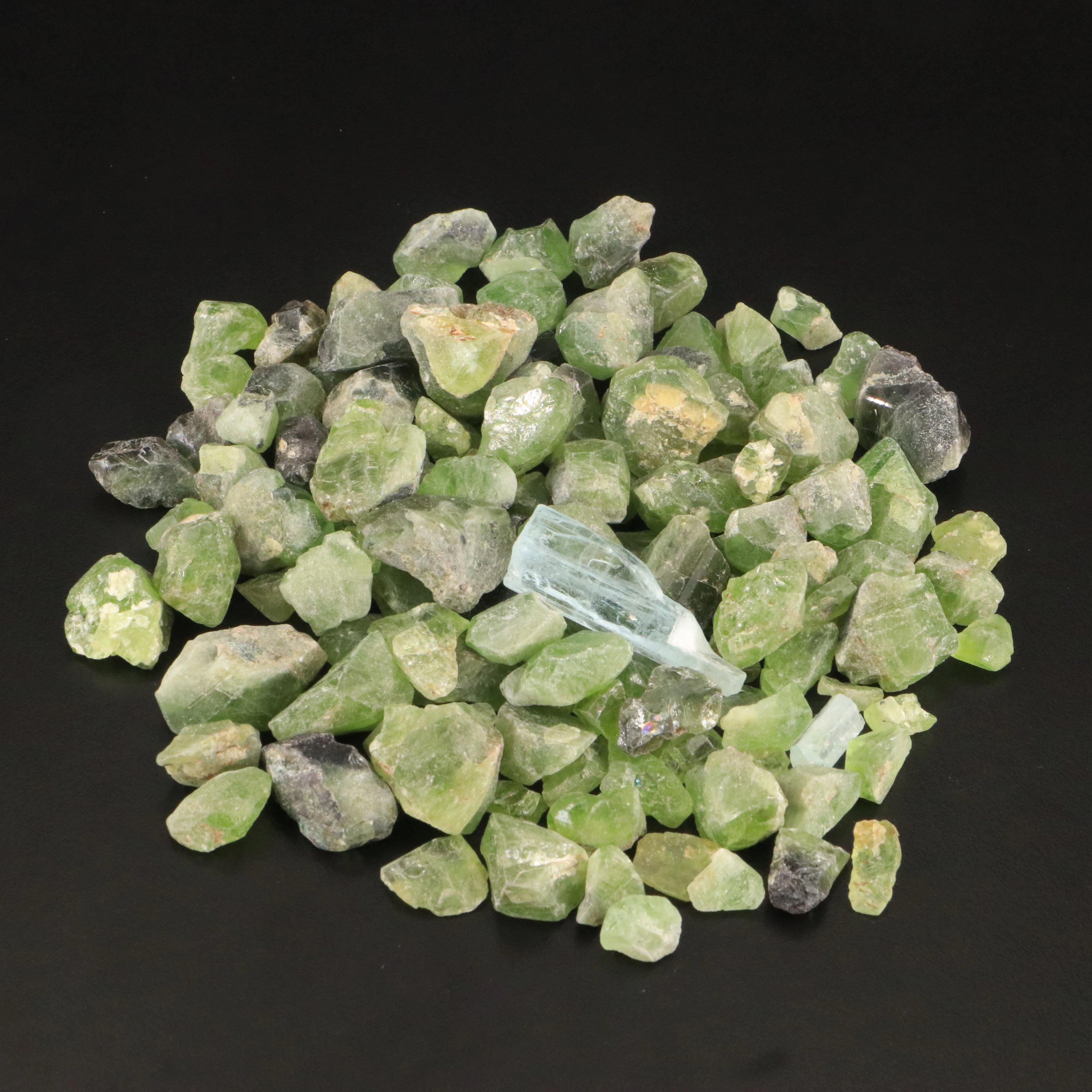 Loose 338.00 CTW Peridot and Aquamarine Lot
