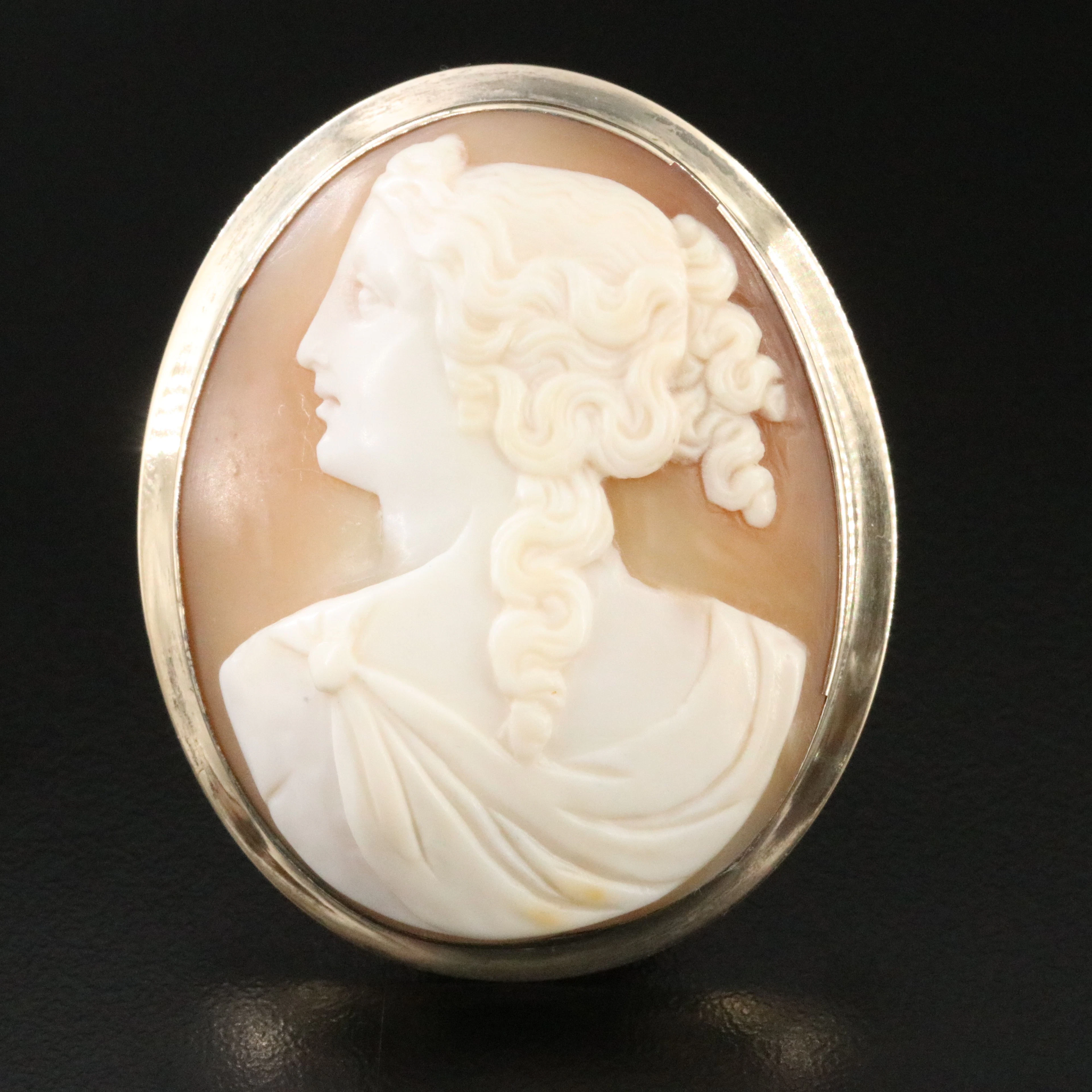 Victorian 14K Shell Cameo Brooch with a Roman Lady in Profile
