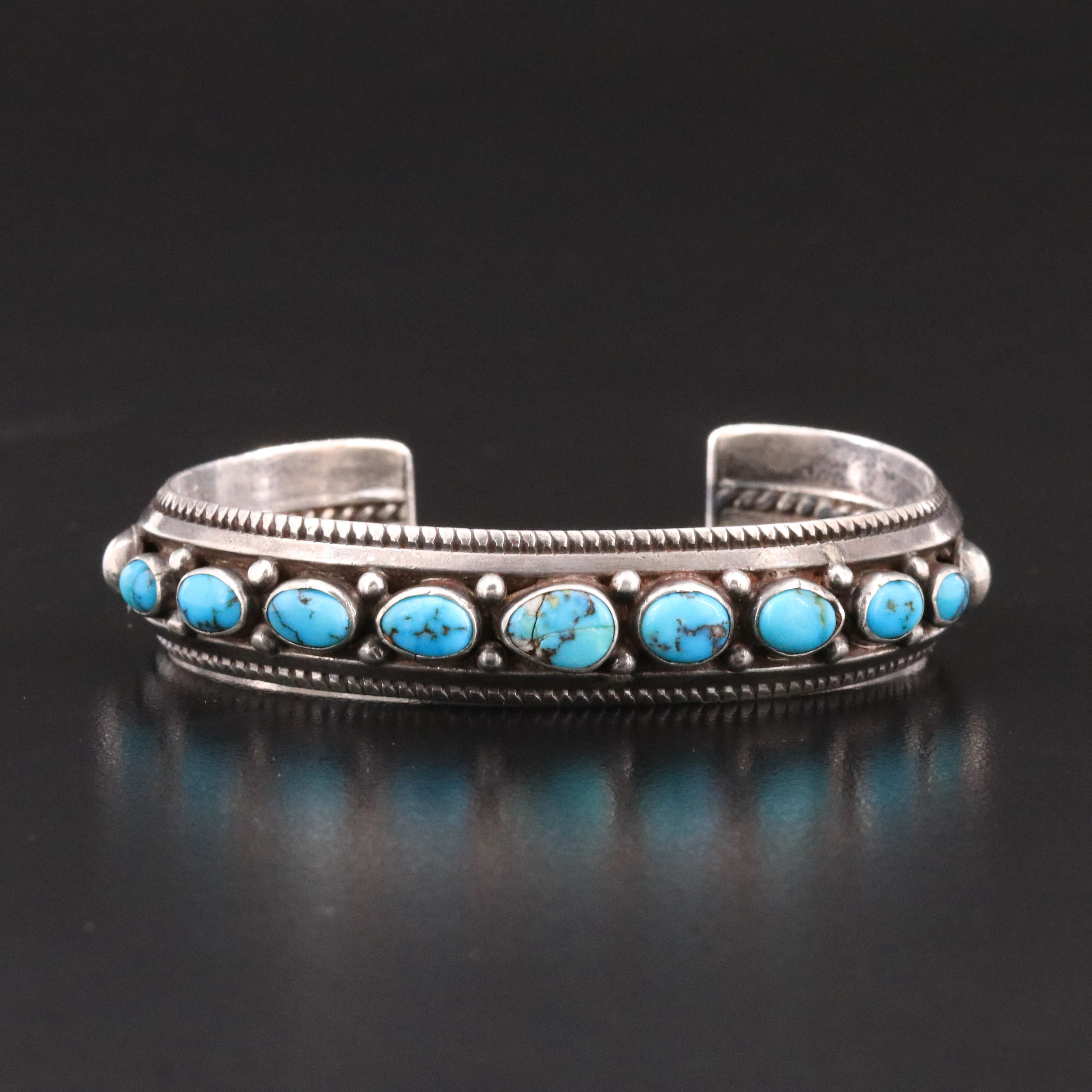 Vintage Southwestern Sterling Turquoise Bracelet