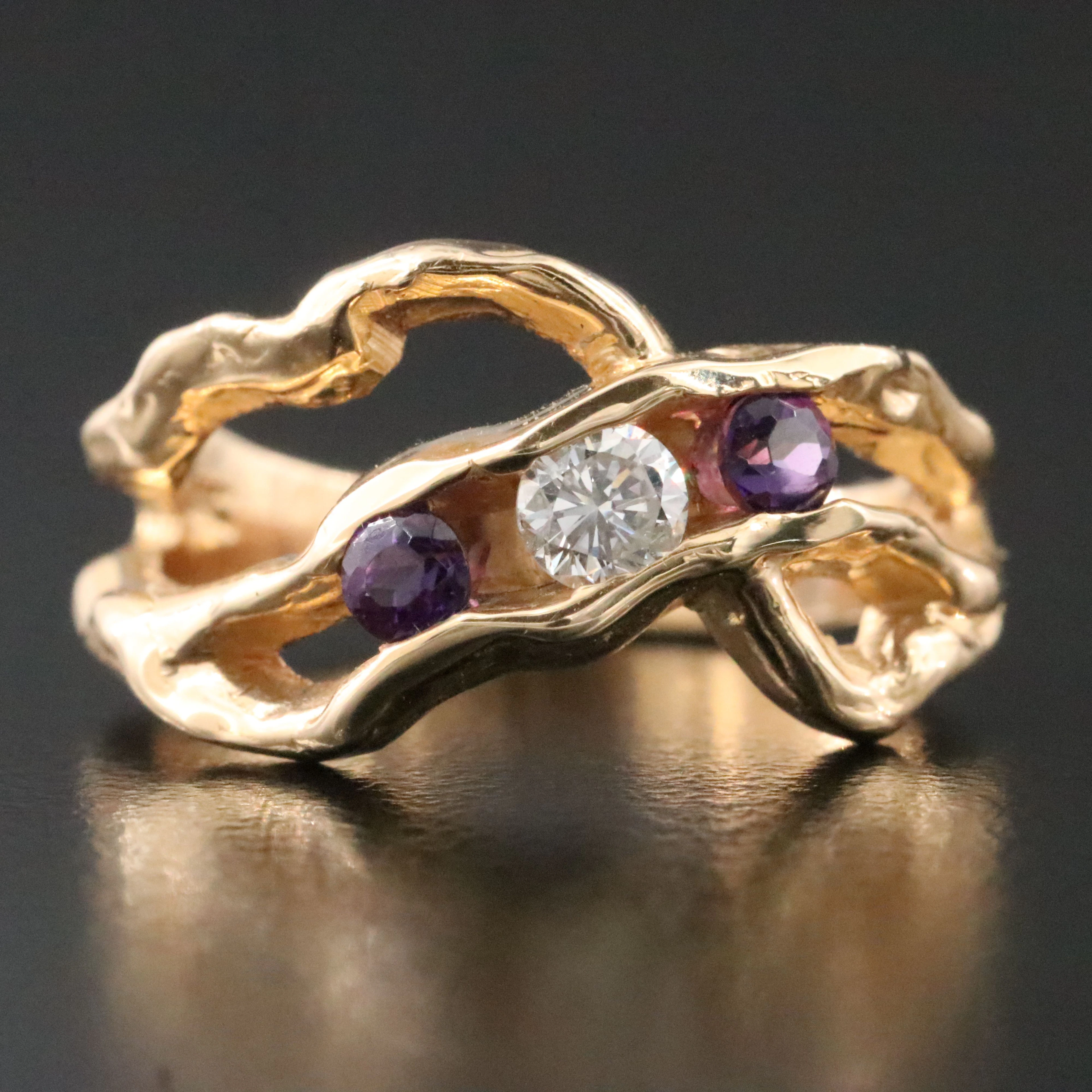 14K 0.20 CT Diamond and Amethyst Ring