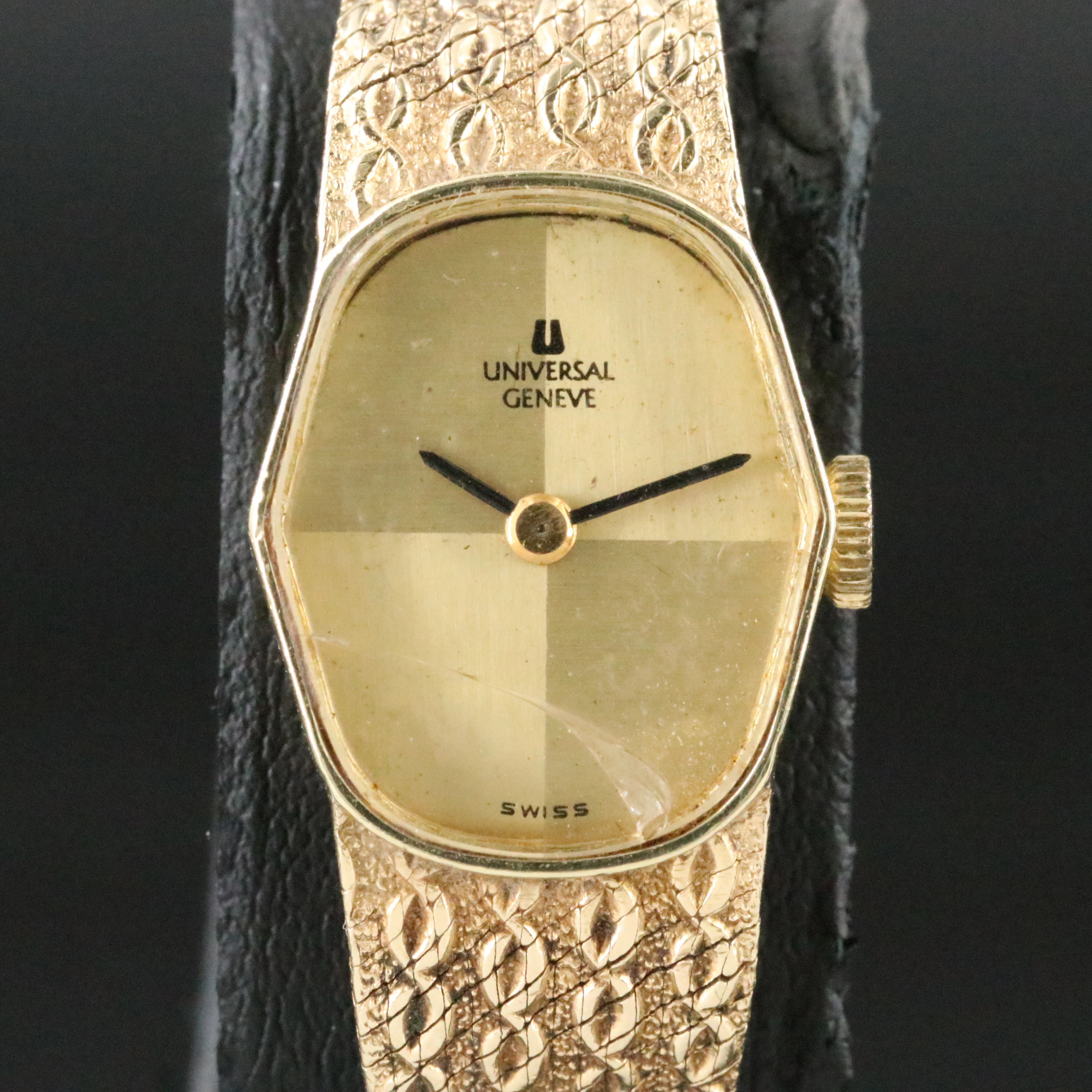 14K Universal Geneve Swiss Quartz Dress Watch